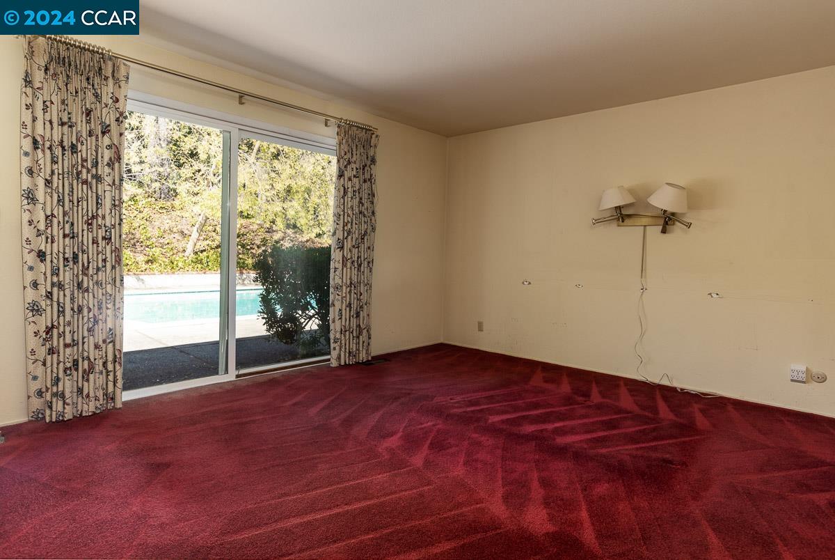 420 Belfair Pl