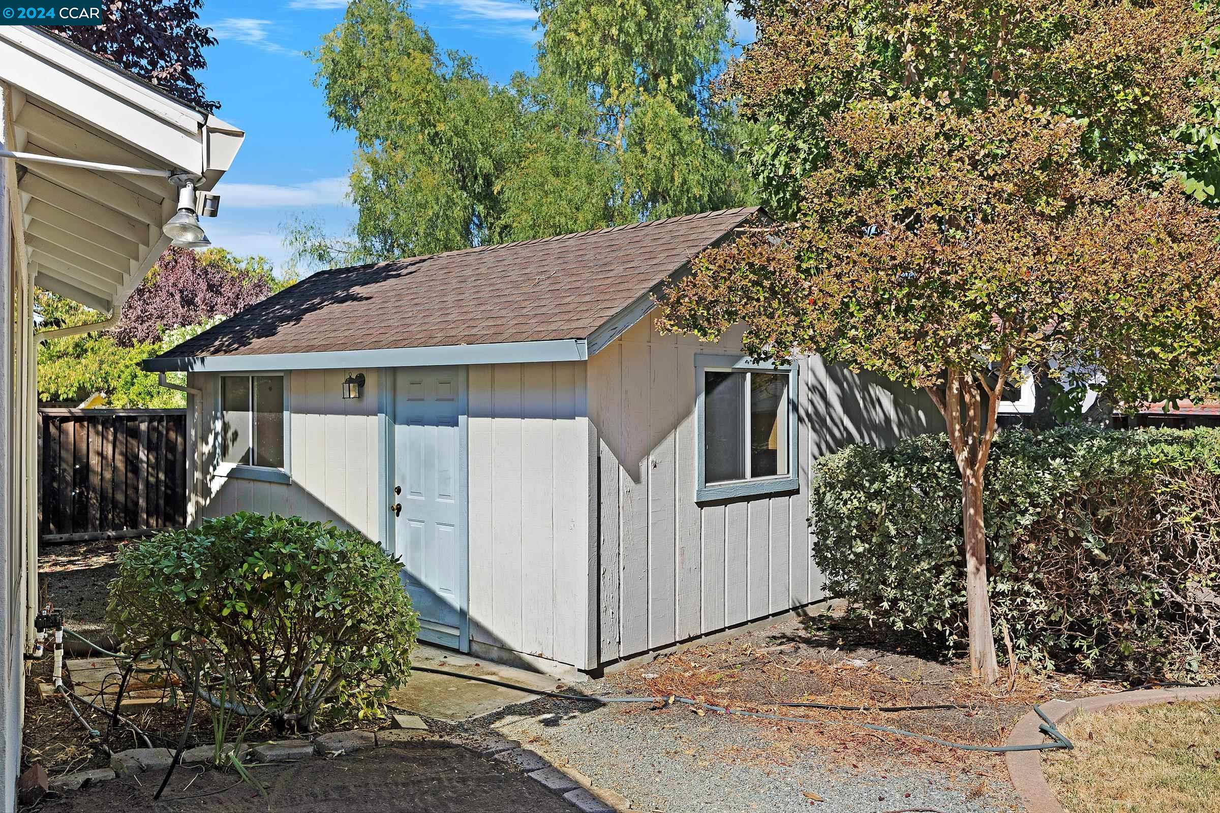 954 Springfield Dr