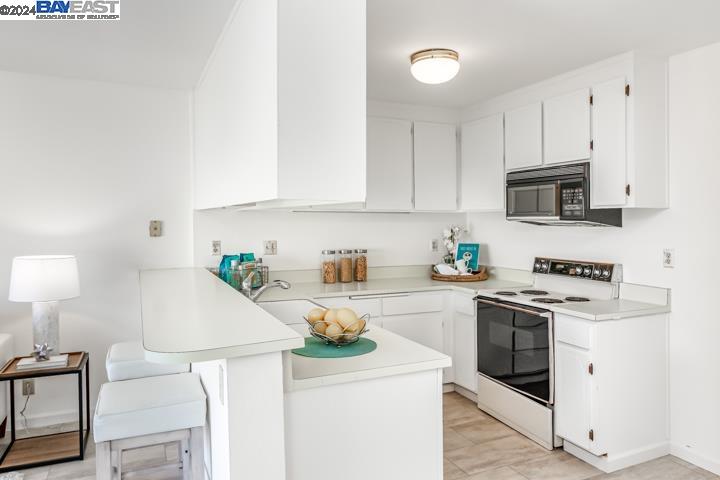 3448 Capella Ln