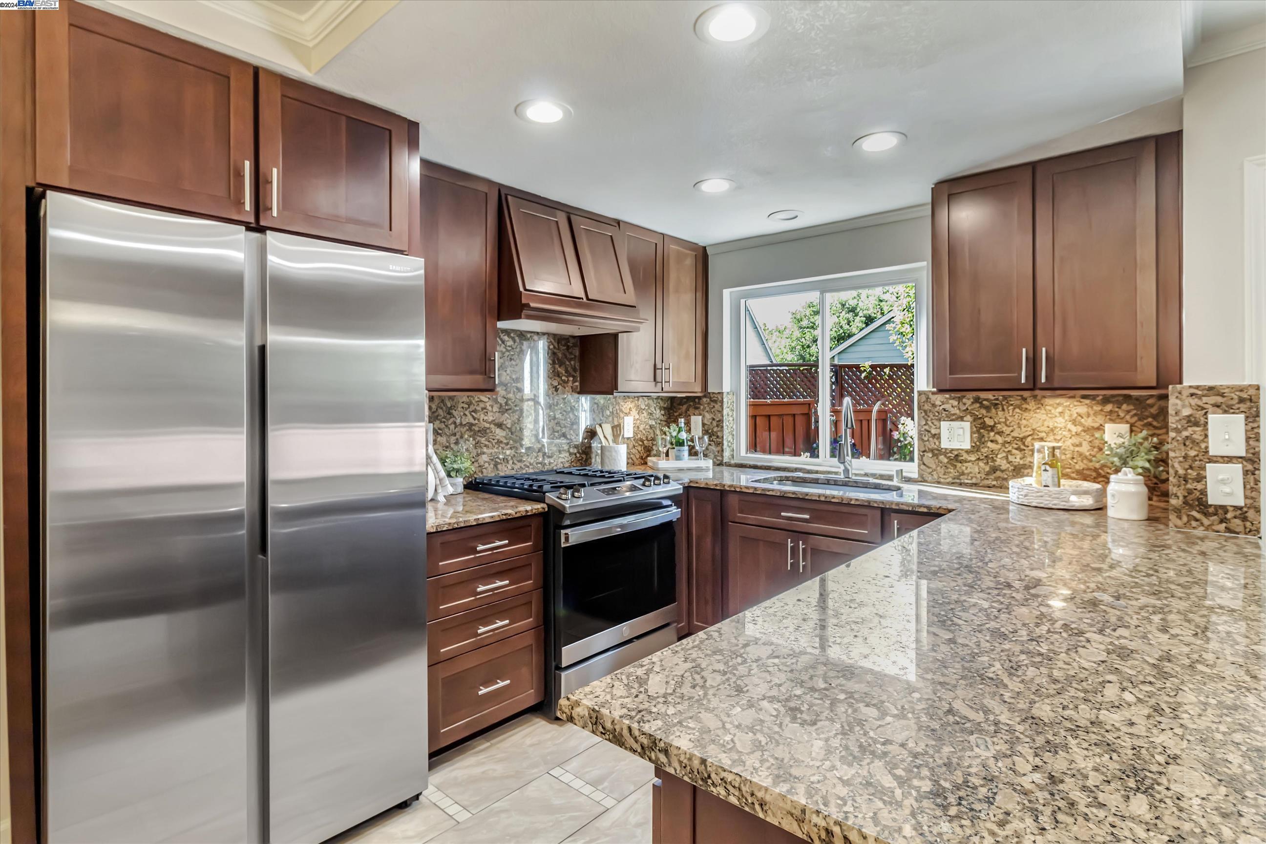 1670 San Luis Rd # 23