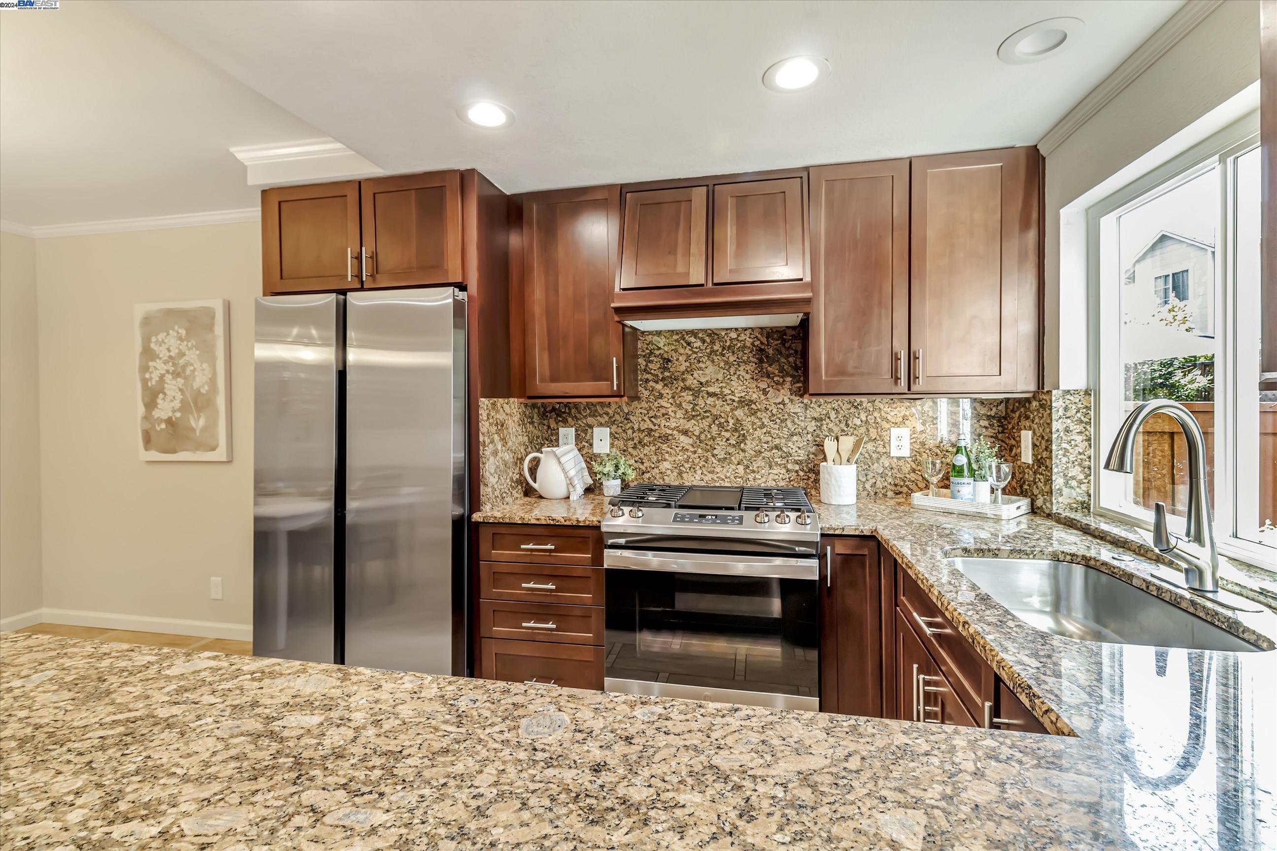 1670 San Luis Rd # 23