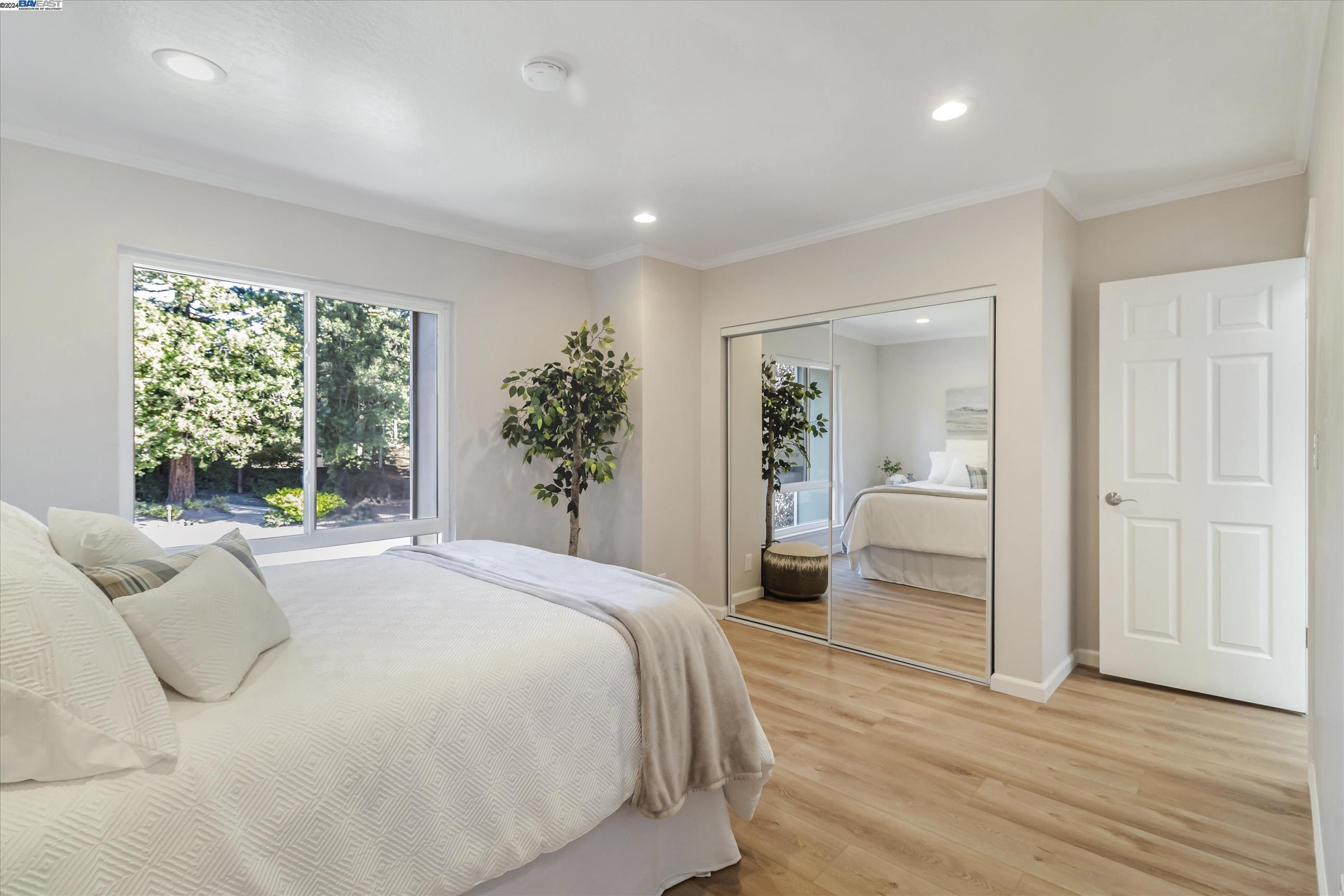 1670 San Luis Rd # 23