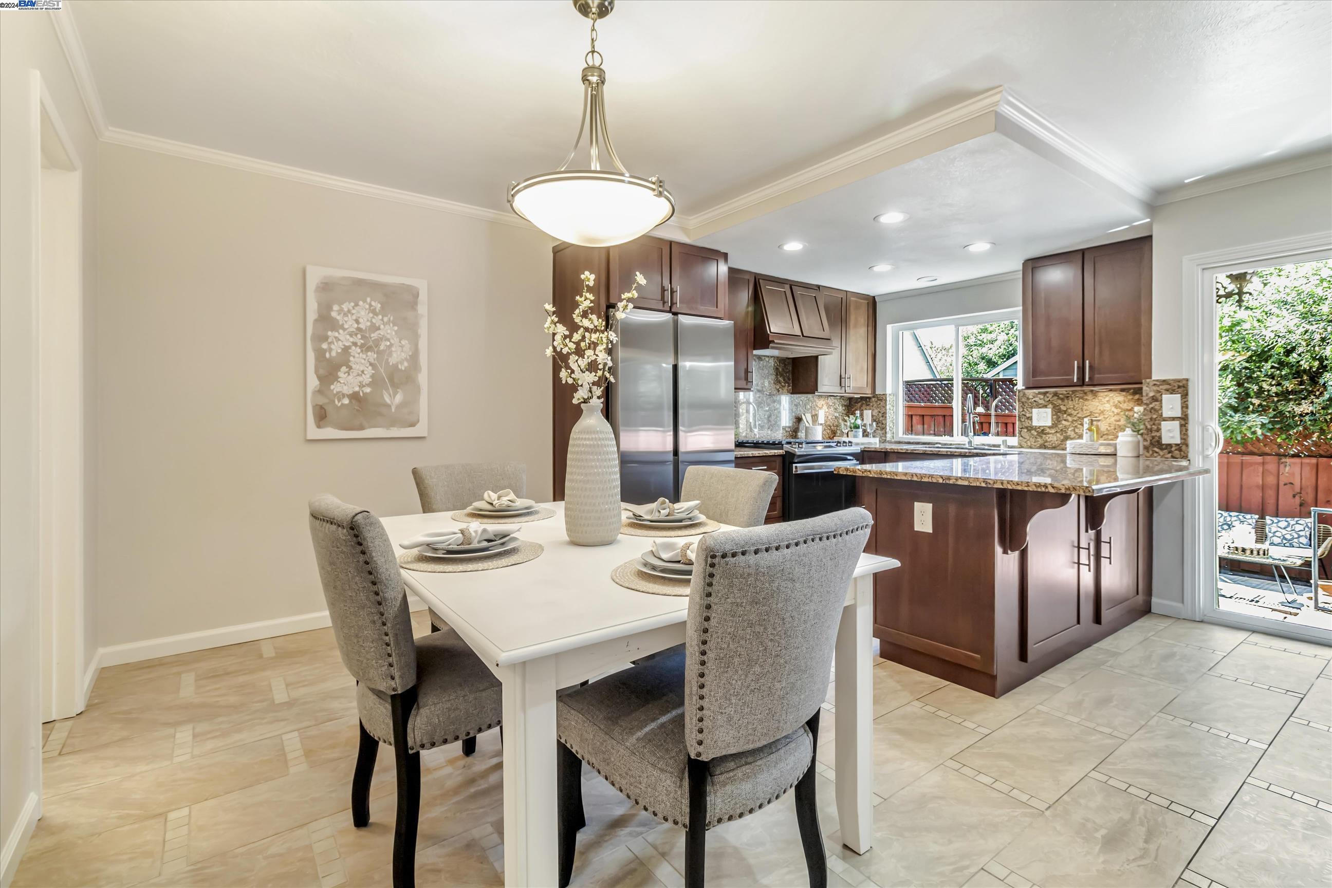 1670 San Luis Rd # 23