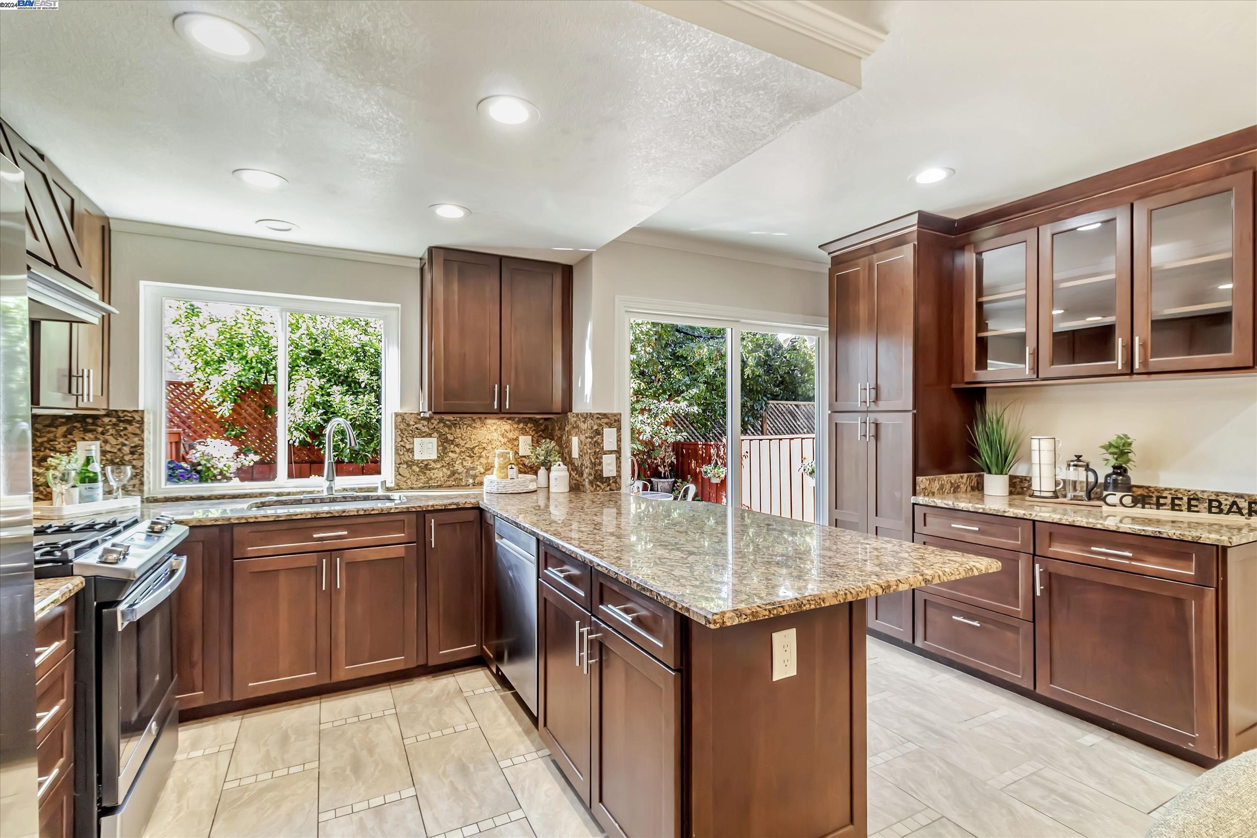 1670 San Luis Rd # 23