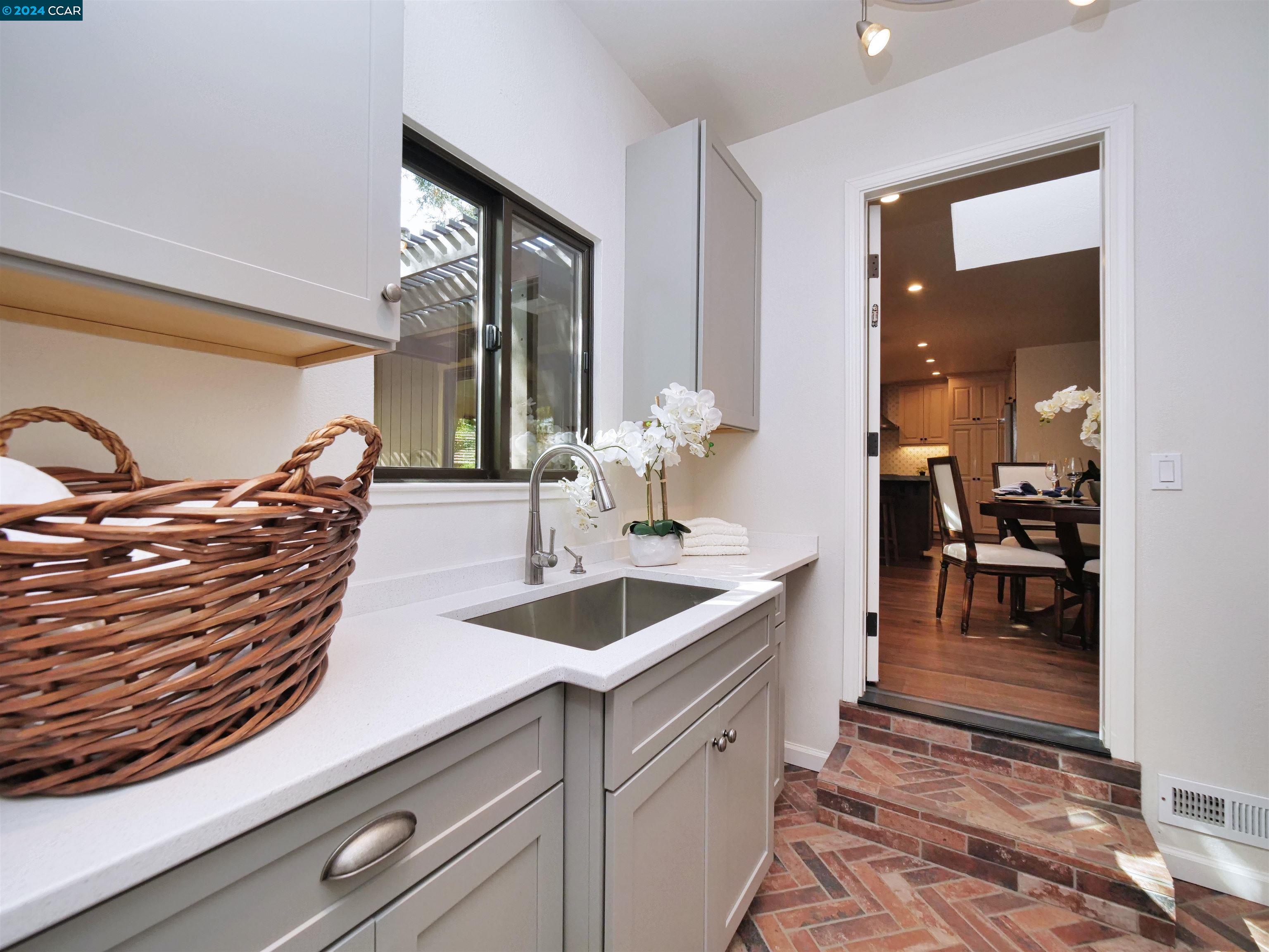 2155 Pleasant Hill Road