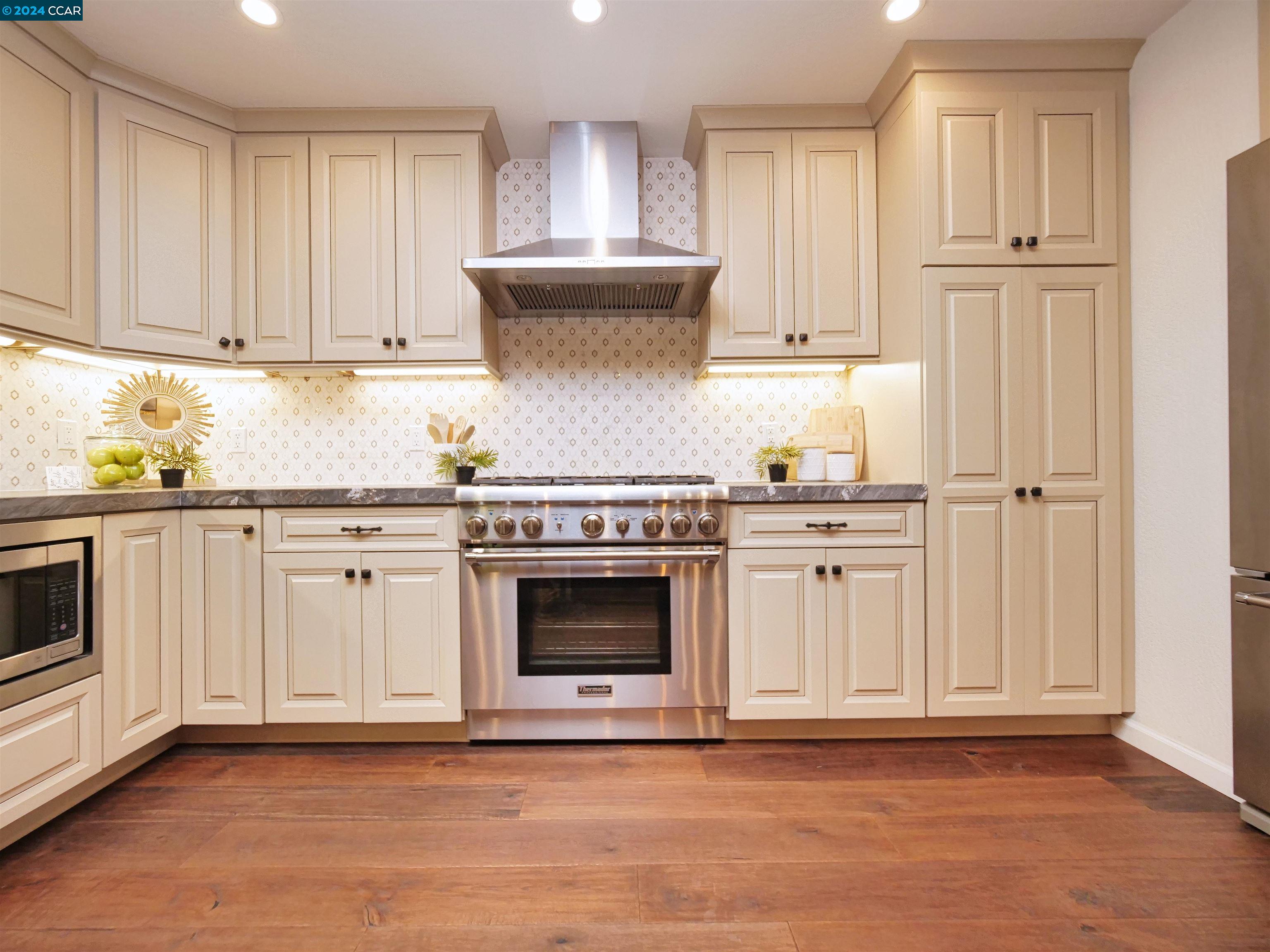 2155 Pleasant Hill Road