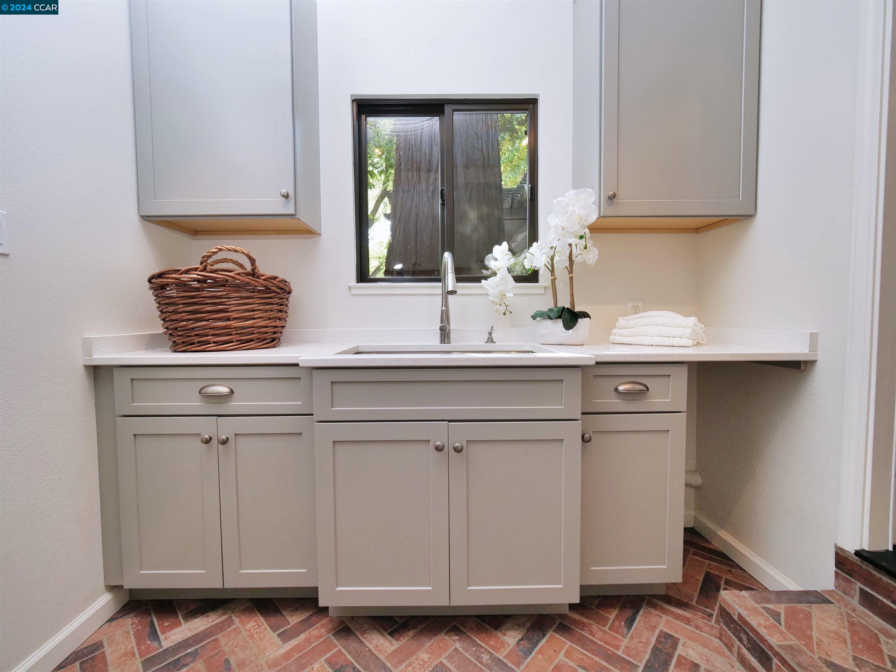 2155 Pleasant Hill Road