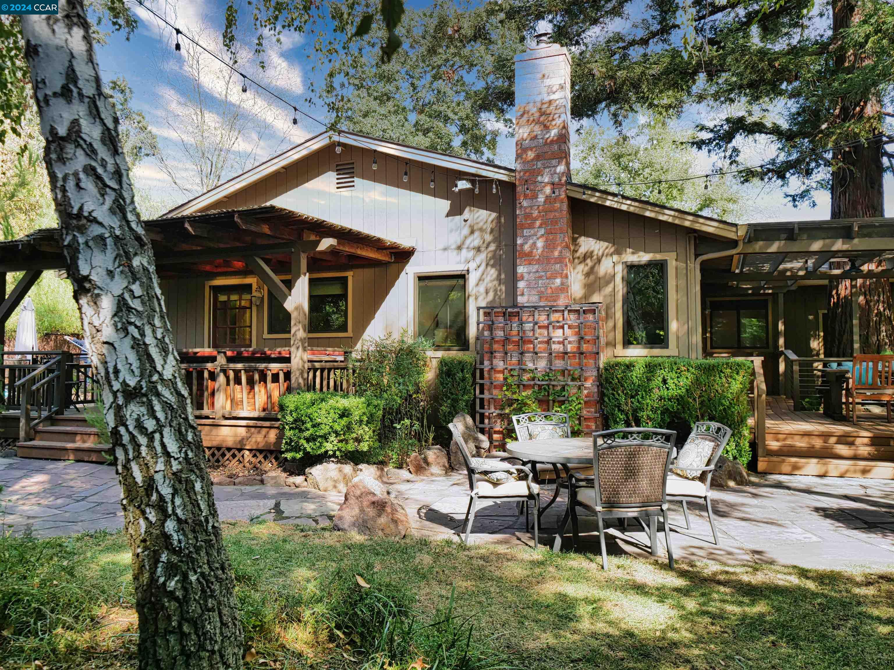 2155 Pleasant Hill Road