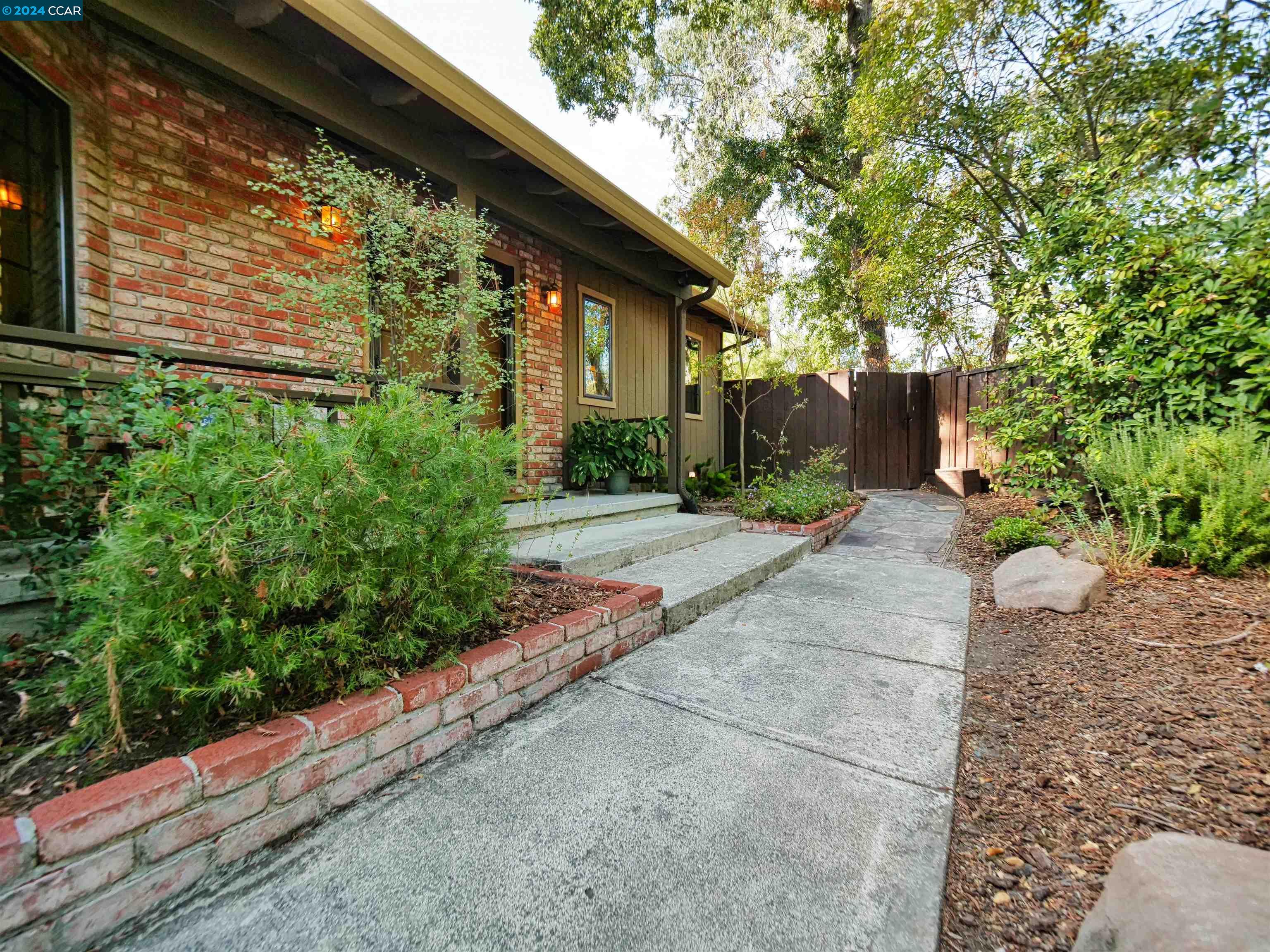 2155 Pleasant Hill Road