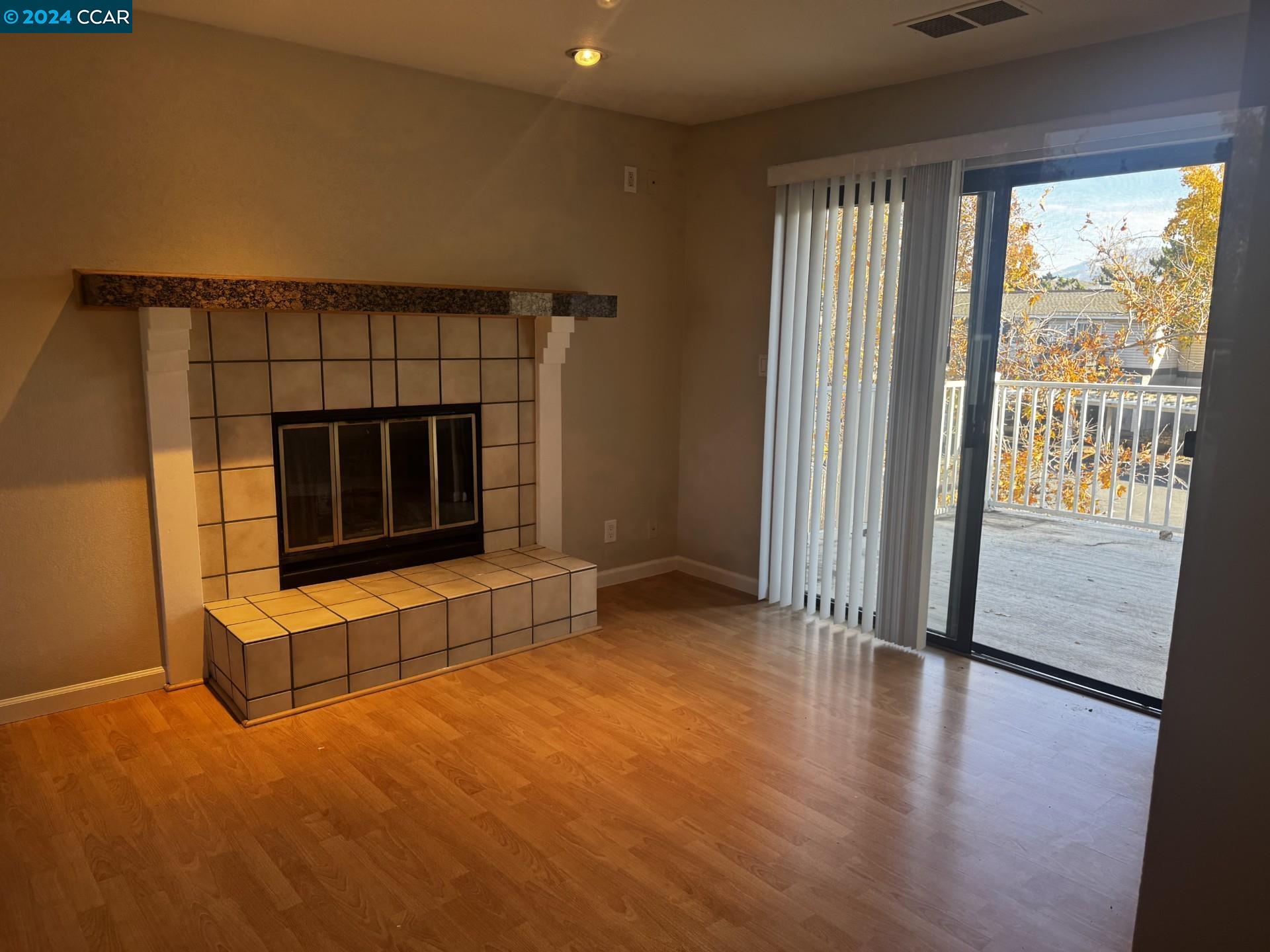 2827 Monument Blvd # 54