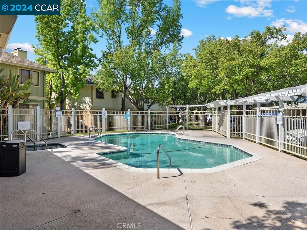 2827 Monument Blvd # 54