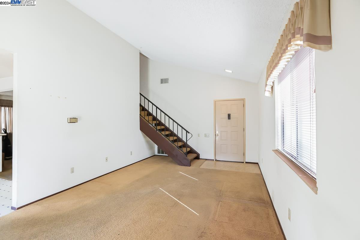 3175 Whiteleaf Ct