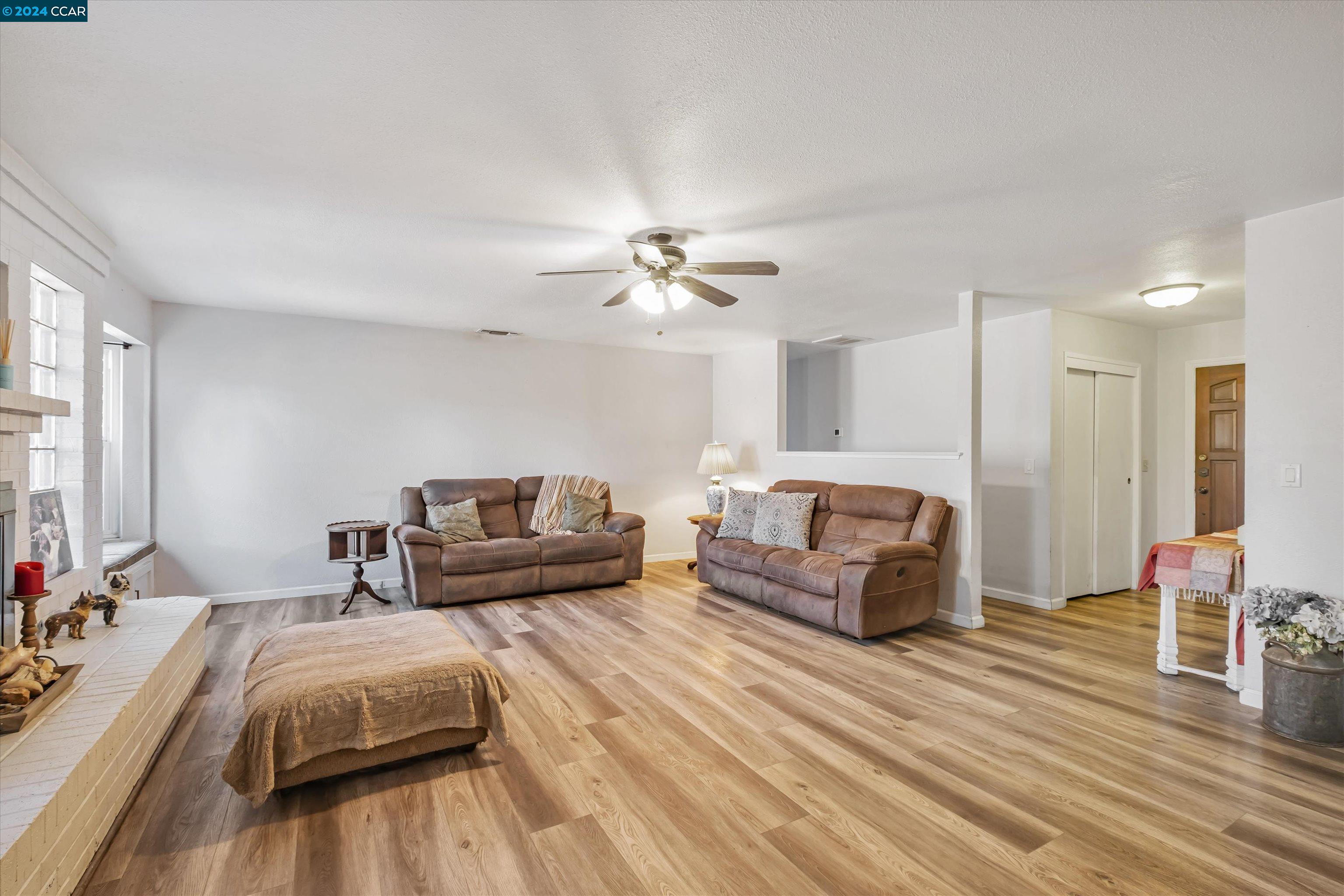 8705 Lodestone Cir