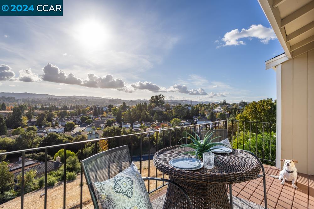 4866 Starflower Dr, Martinez 94553