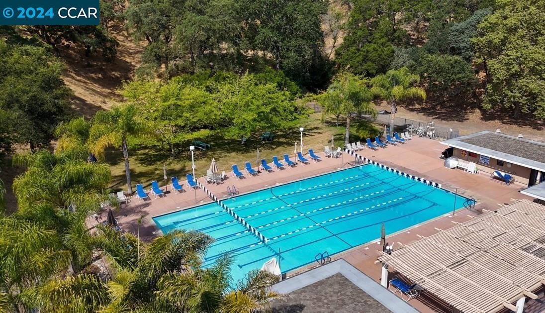 1216 Fairlawn Ct # 8 Unit: #8