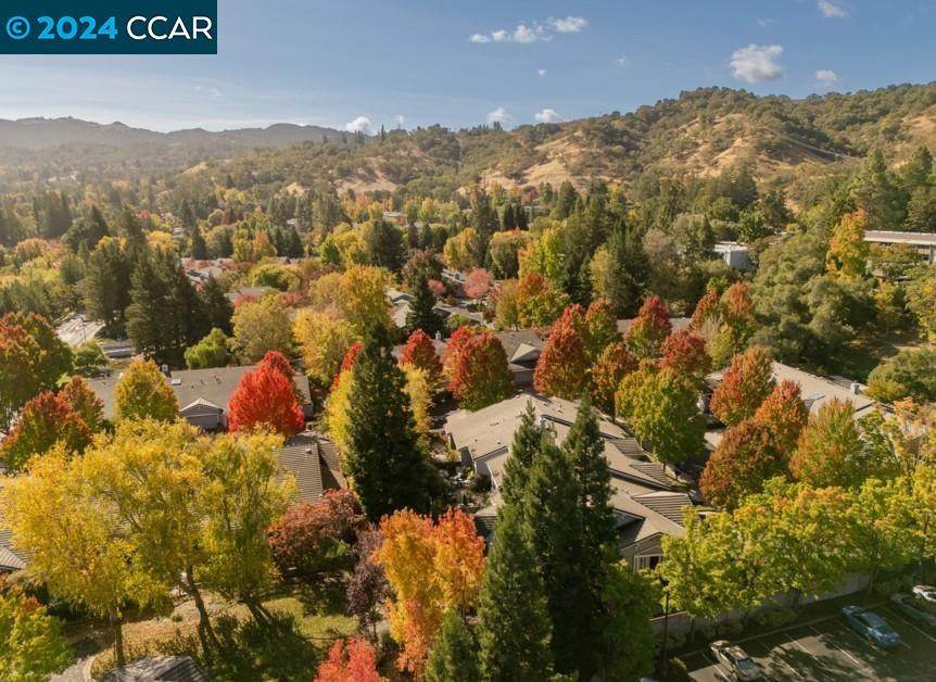 1216 Fairlawn Ct # 8 Unit: #8