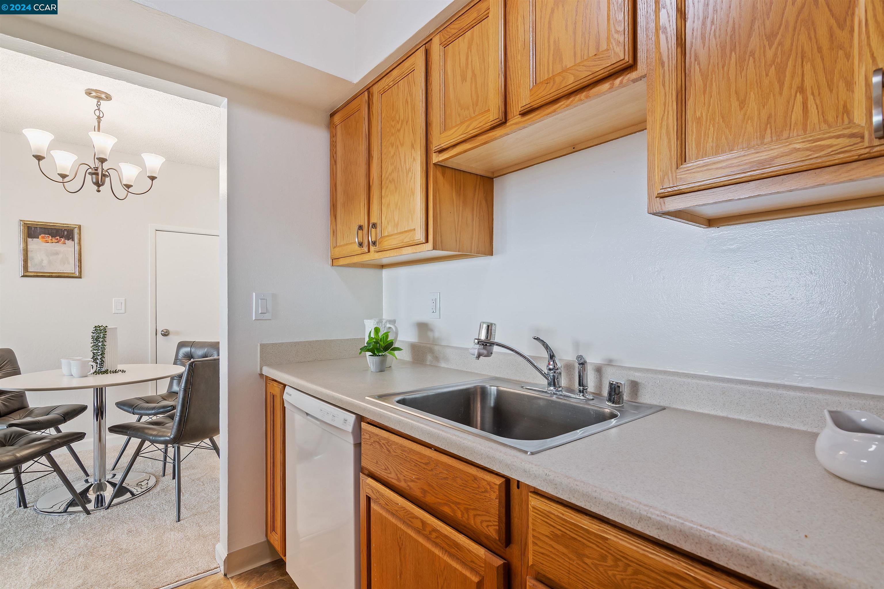 1370 Del Rio Ct # 3