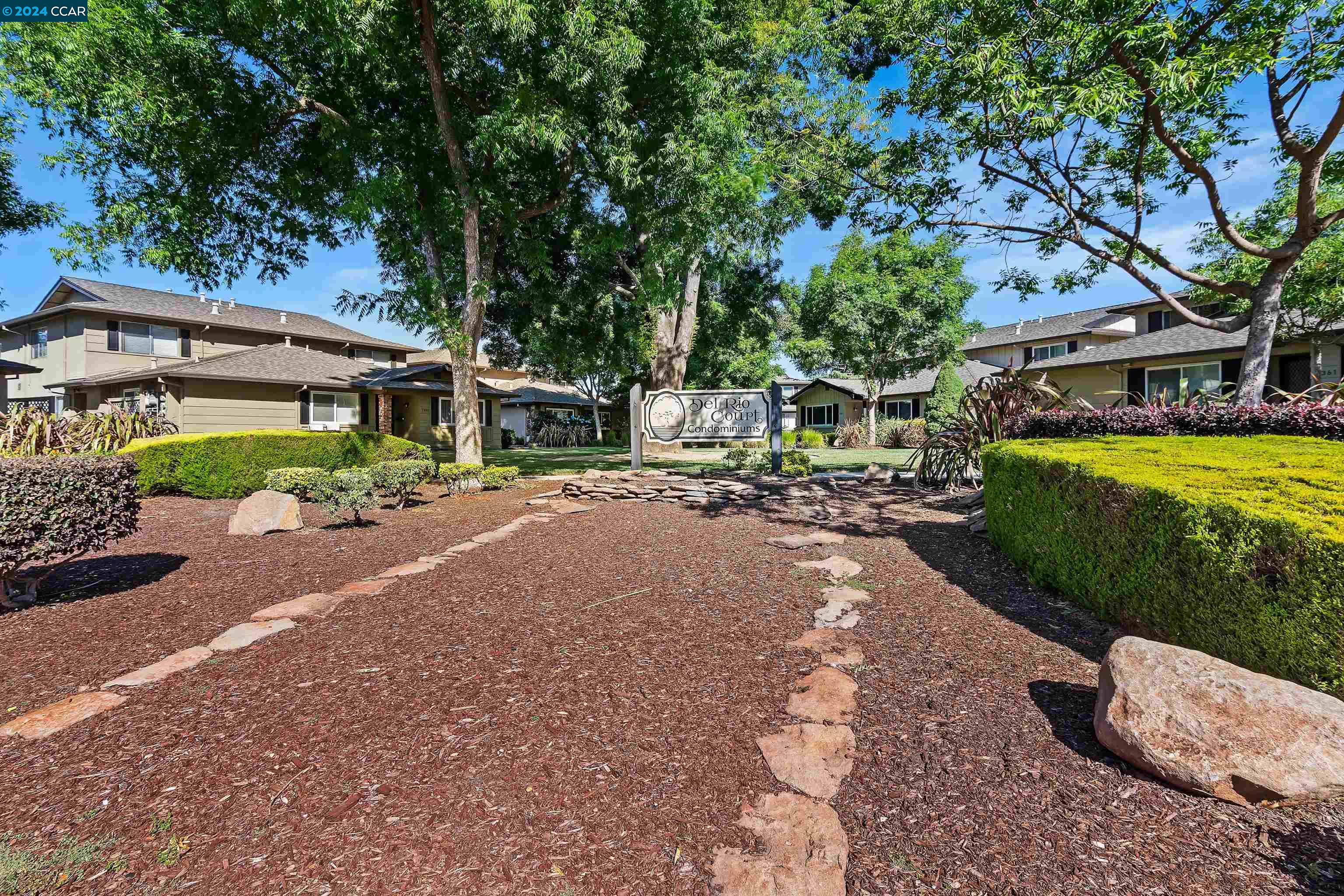 1370 Del Rio Ct # 3