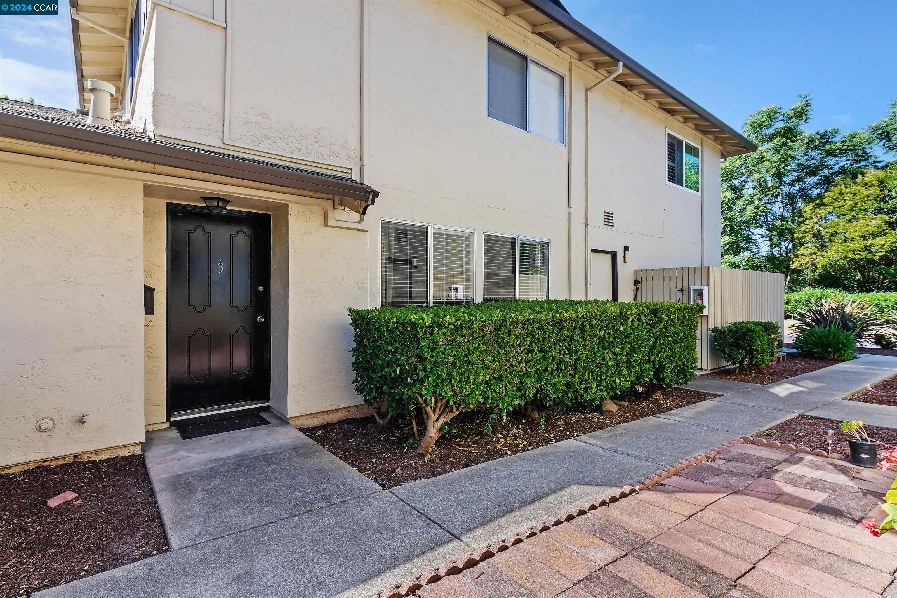 1370 Del Rio Ct # 3