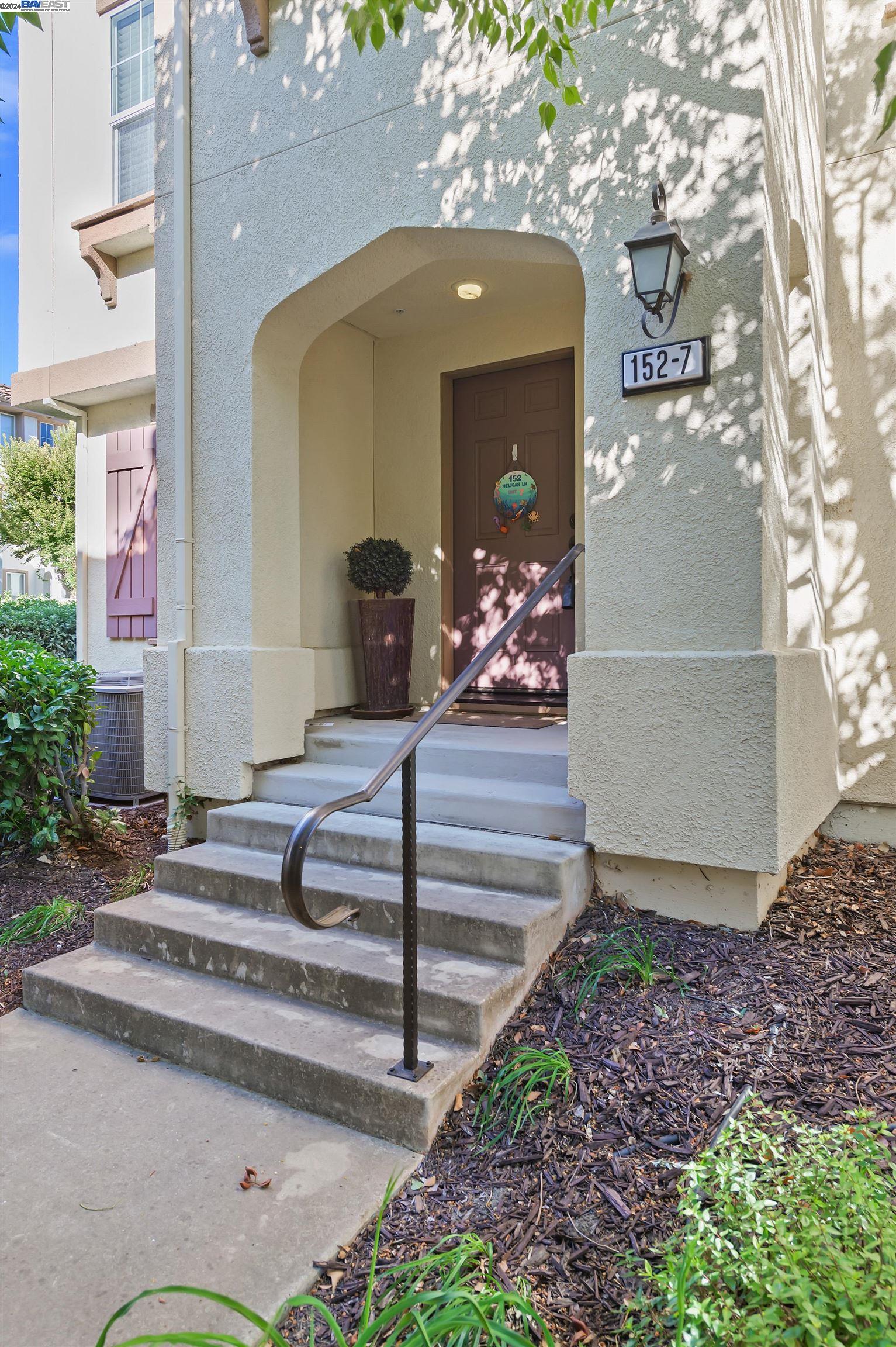 152 Heligan Ln # 7