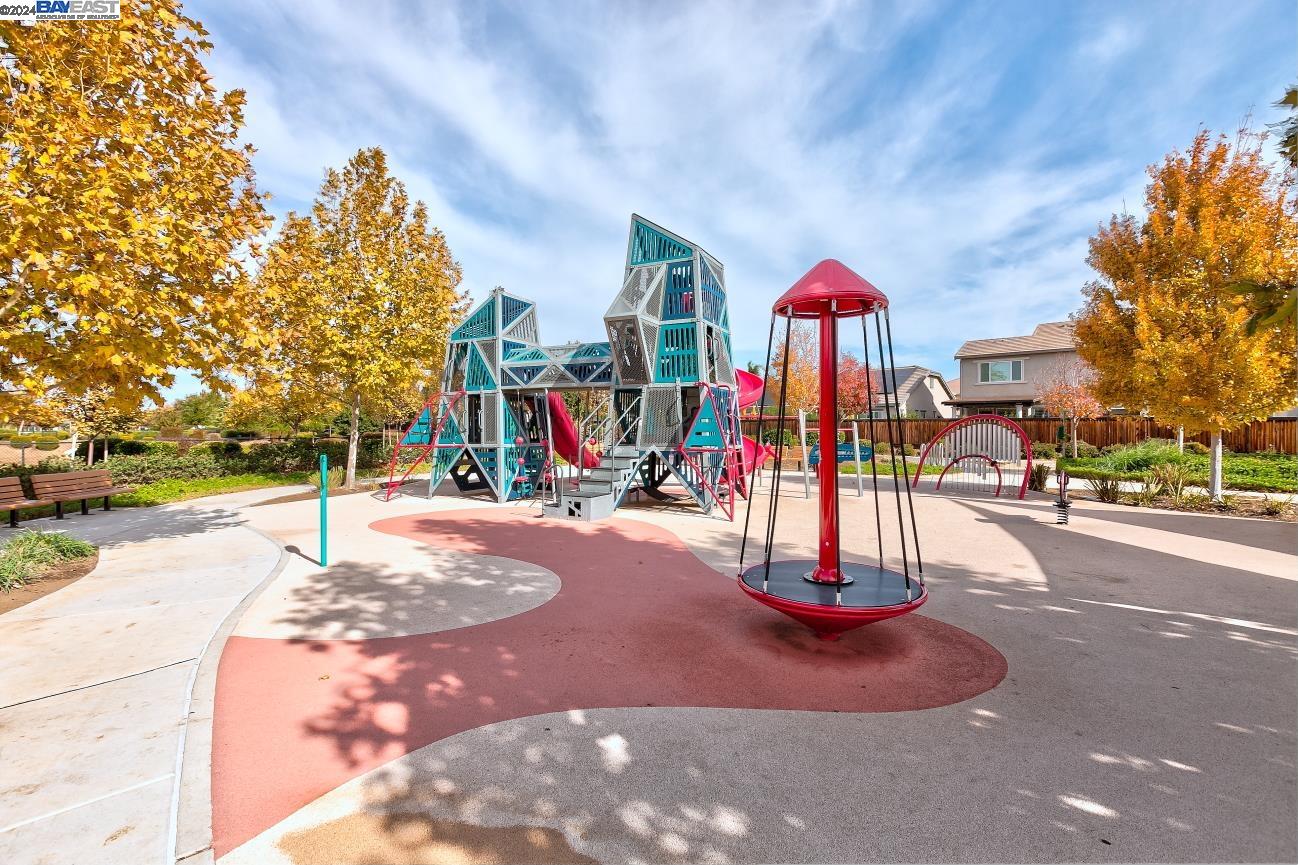 184 Scott Creek Way