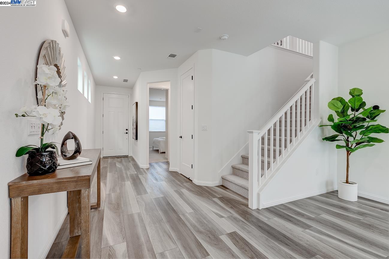 184 Scott Creek Way