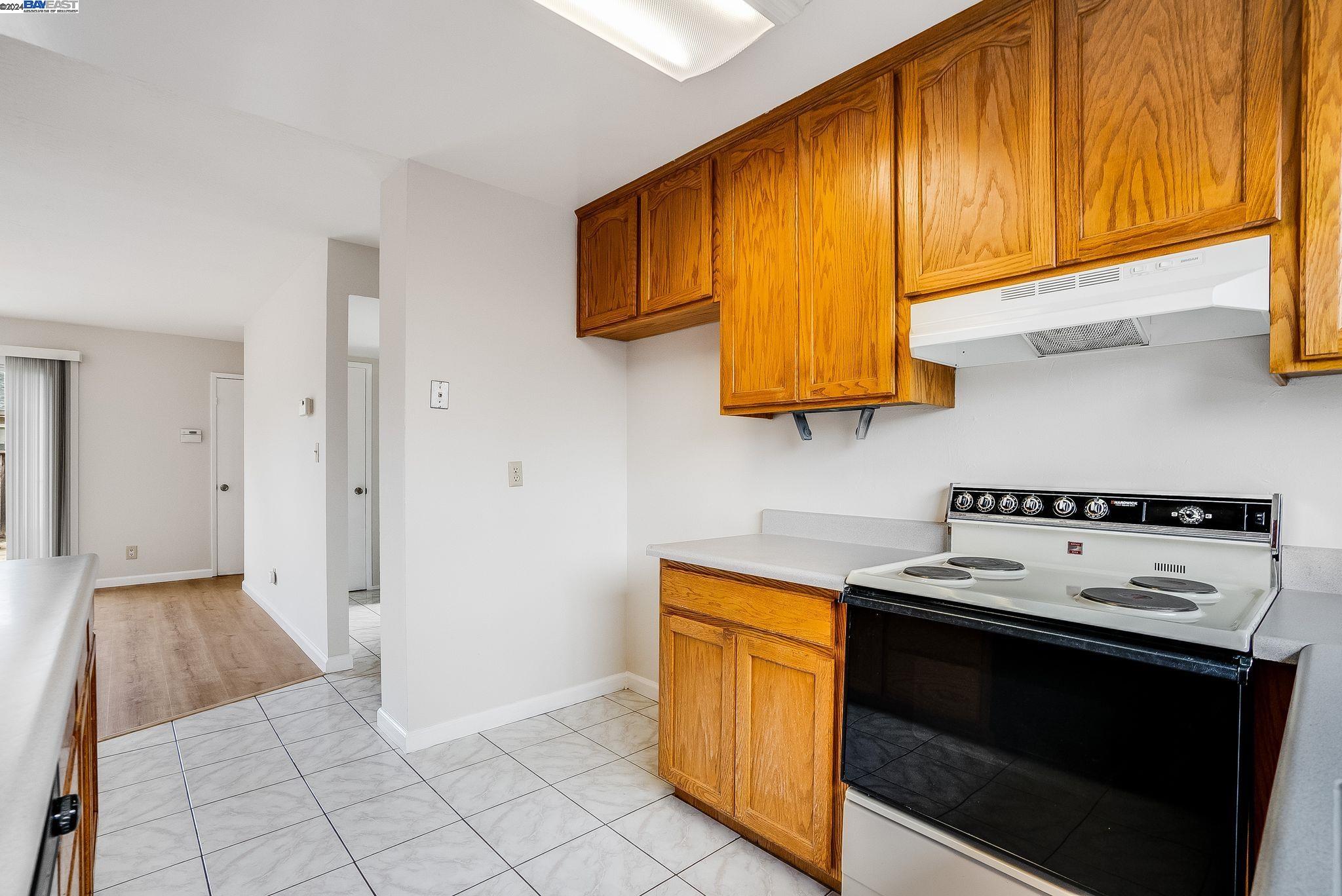 35869 Bettencourt St