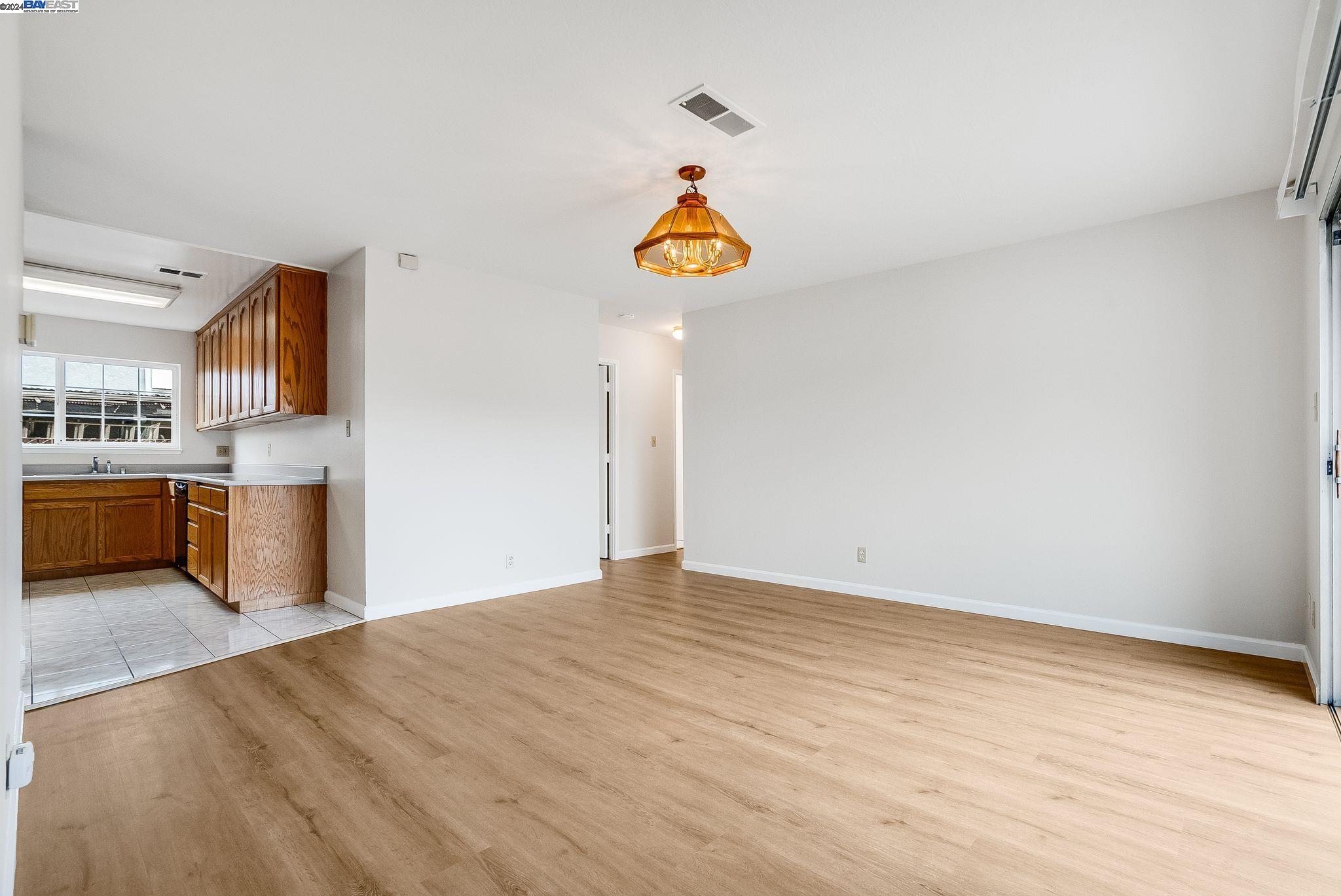 35869 Bettencourt St