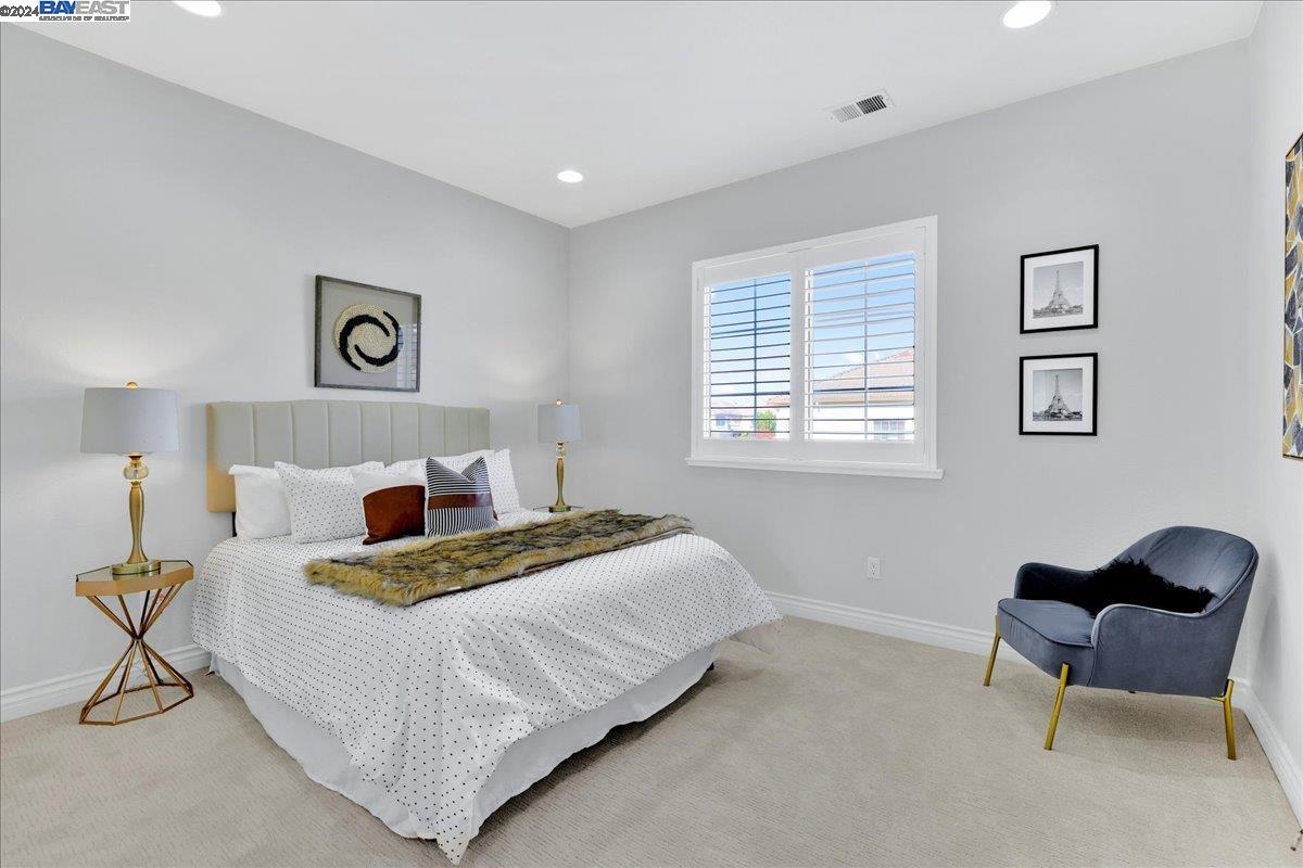 30077 BRIDGEVIEW WAY