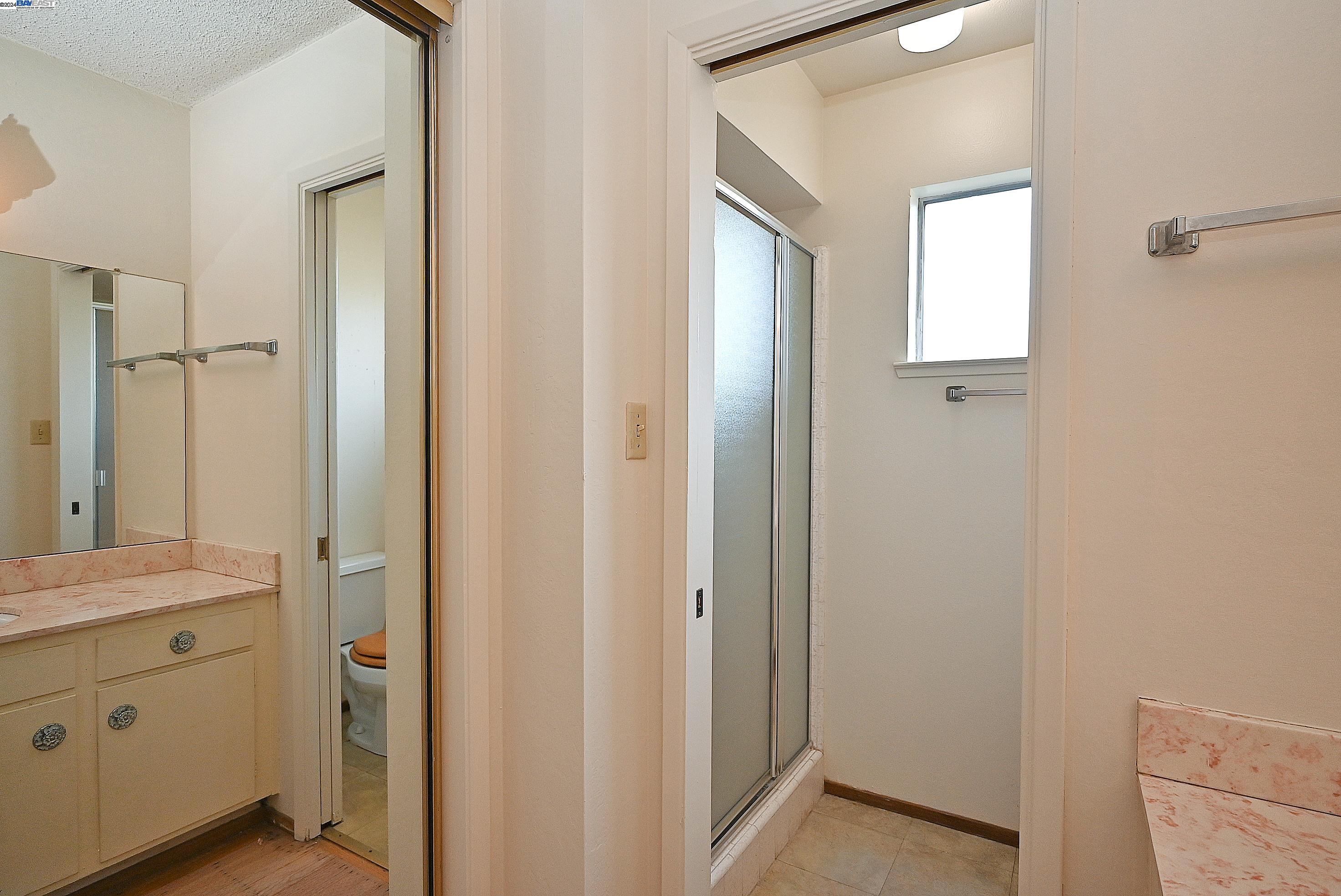 102 Northrop Pl
