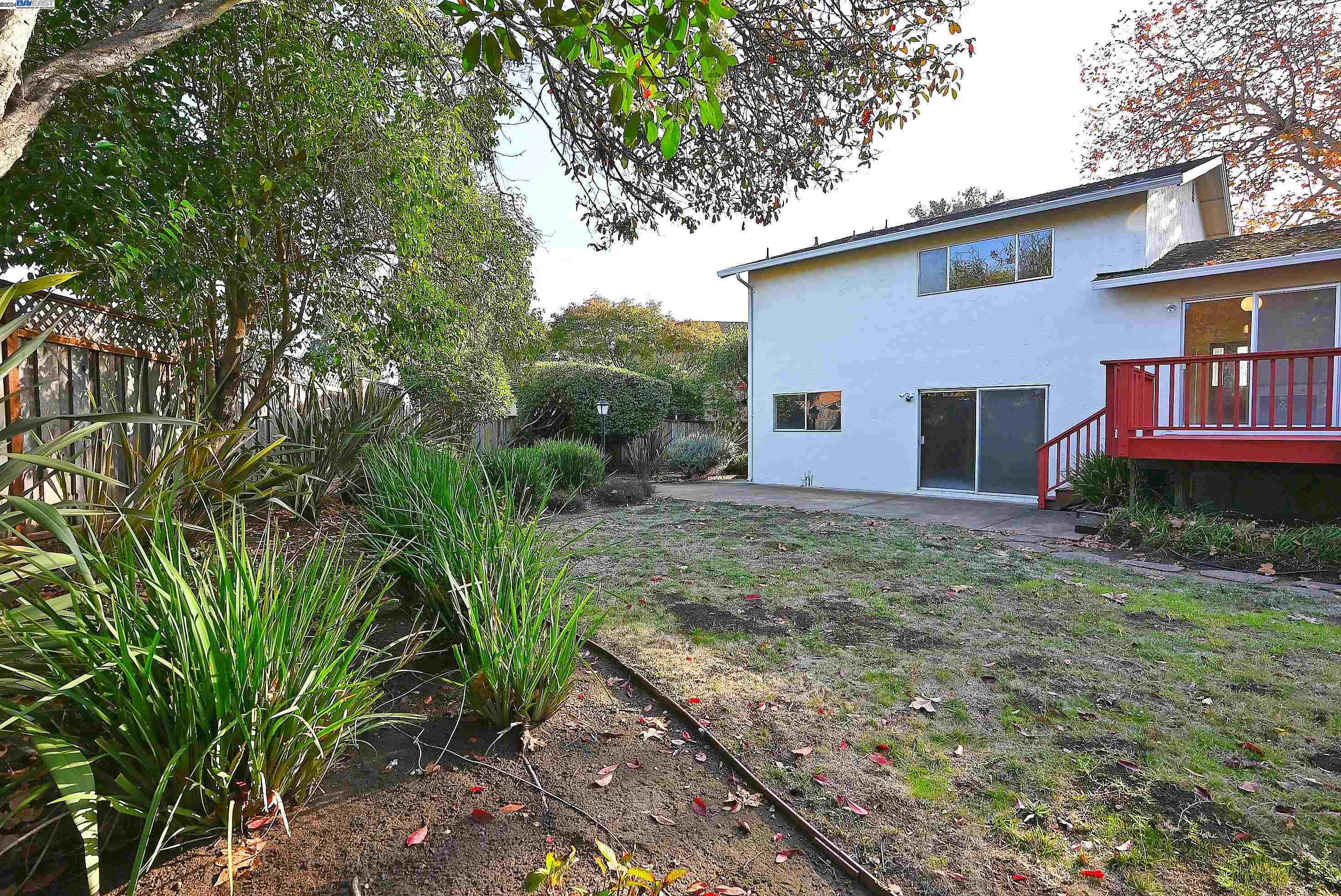 102 Northrop Pl