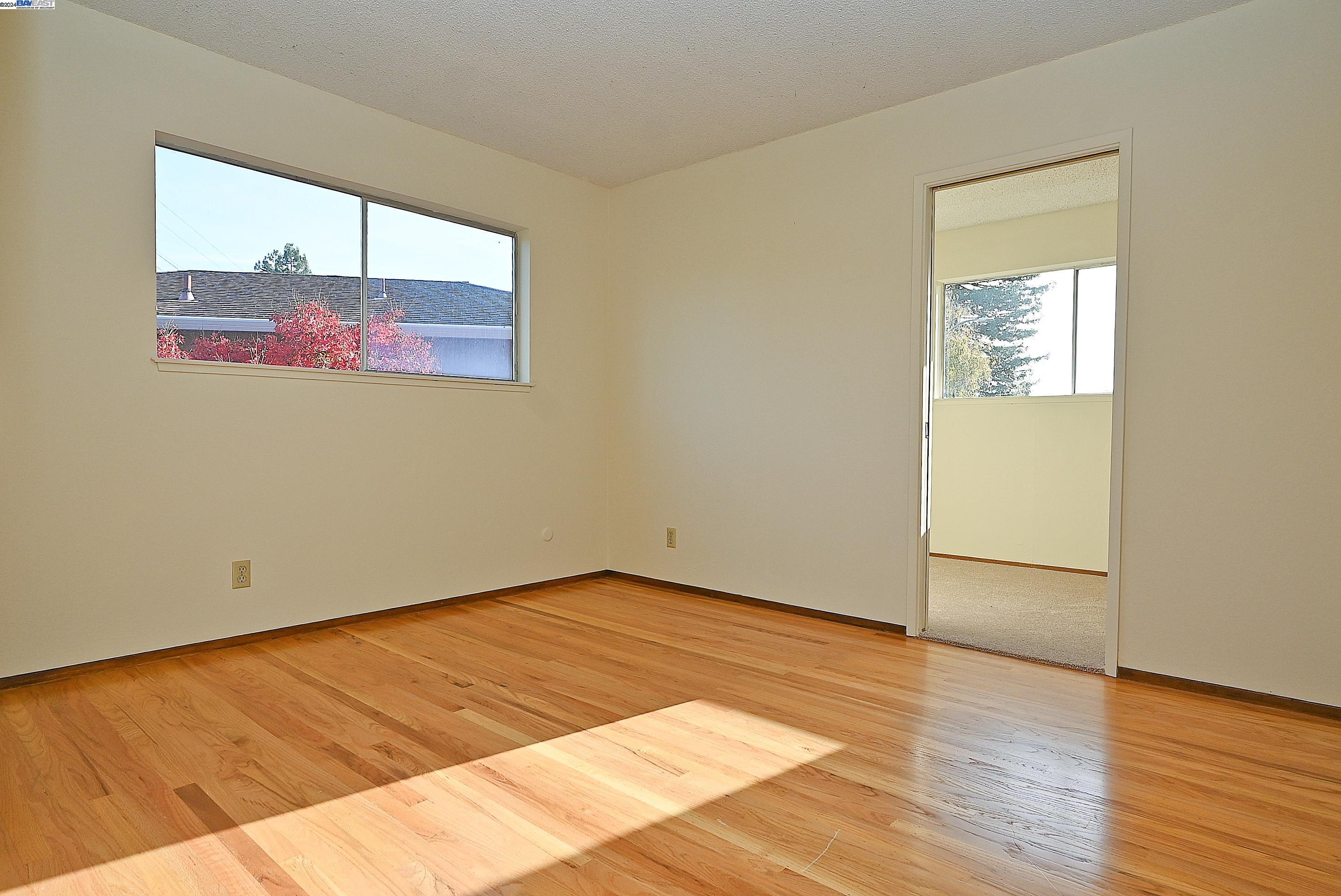 102 Northrop Pl