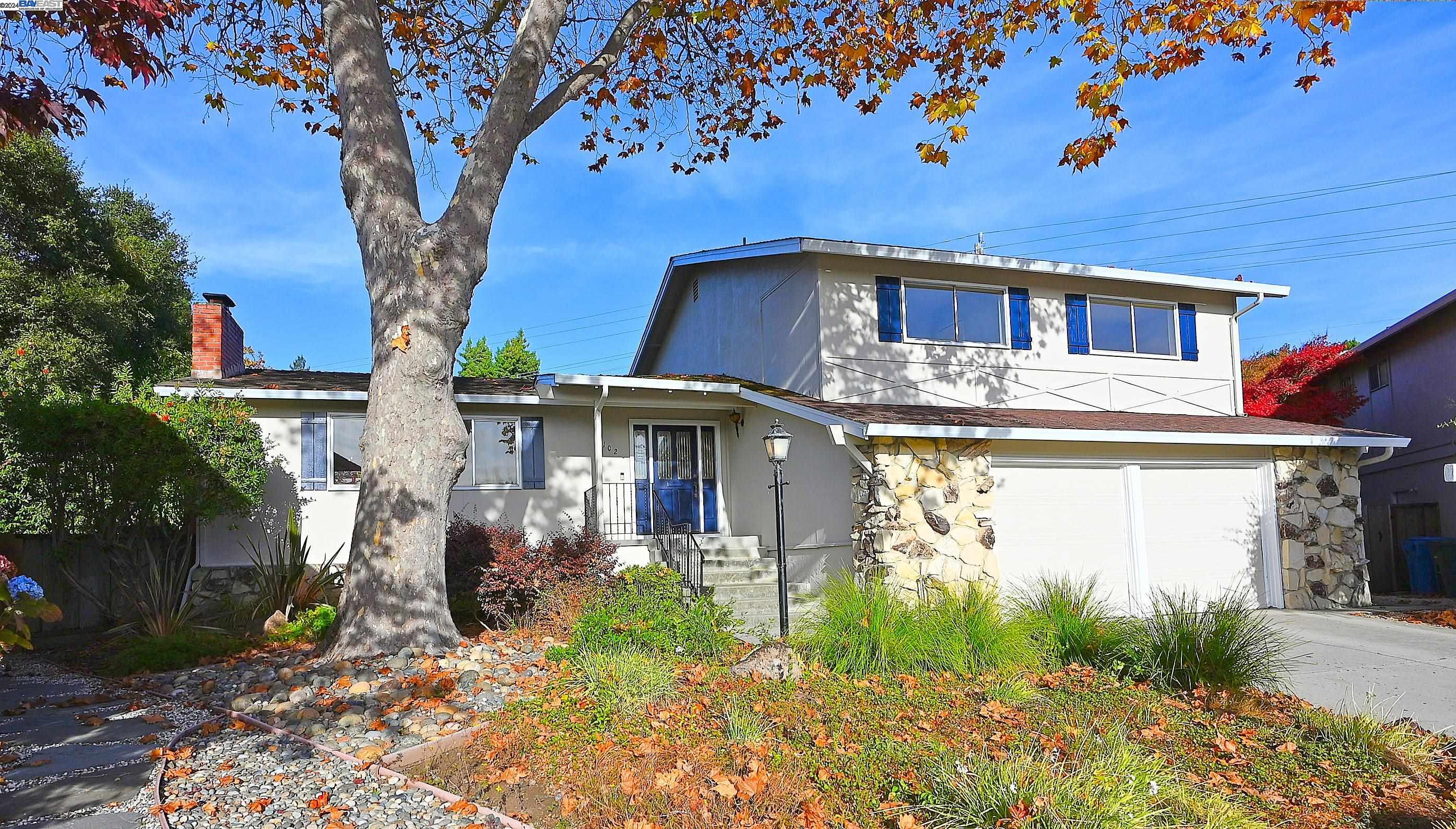 102 Northrop Pl