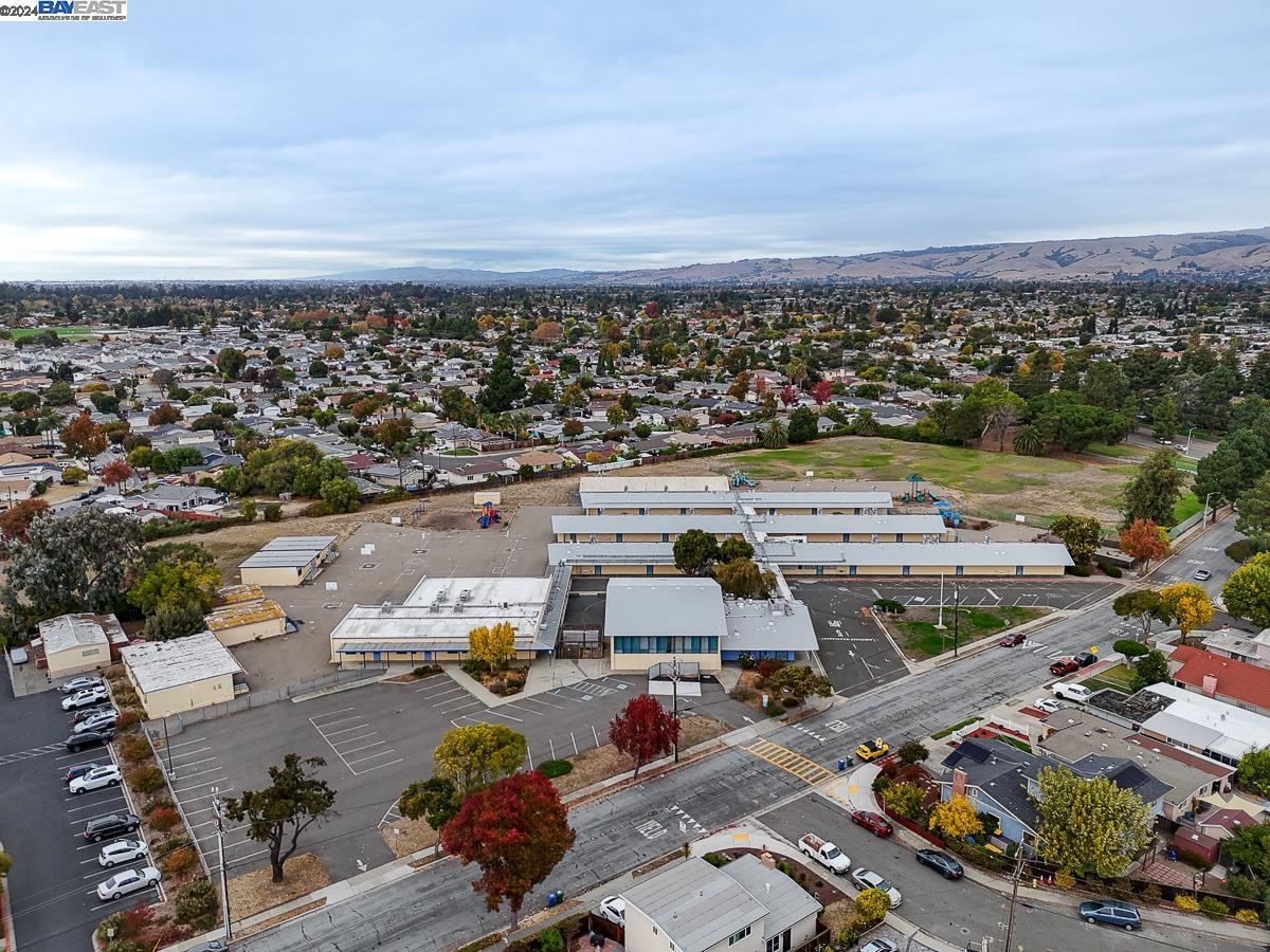 36731 Ruschin Dr