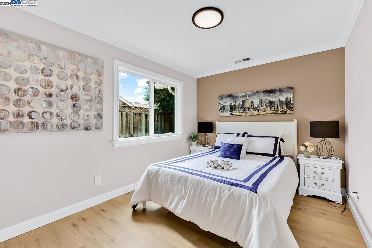 36731 Ruschin Dr