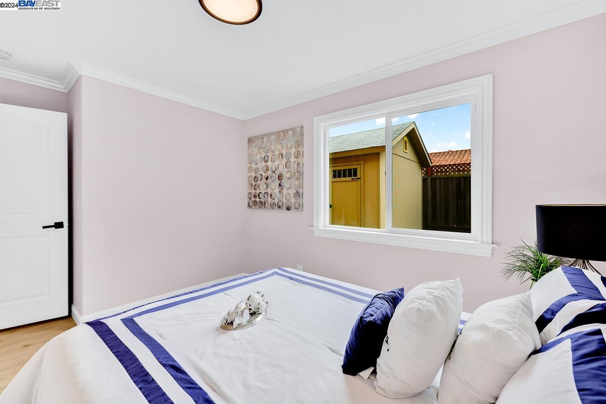 36731 Ruschin Dr