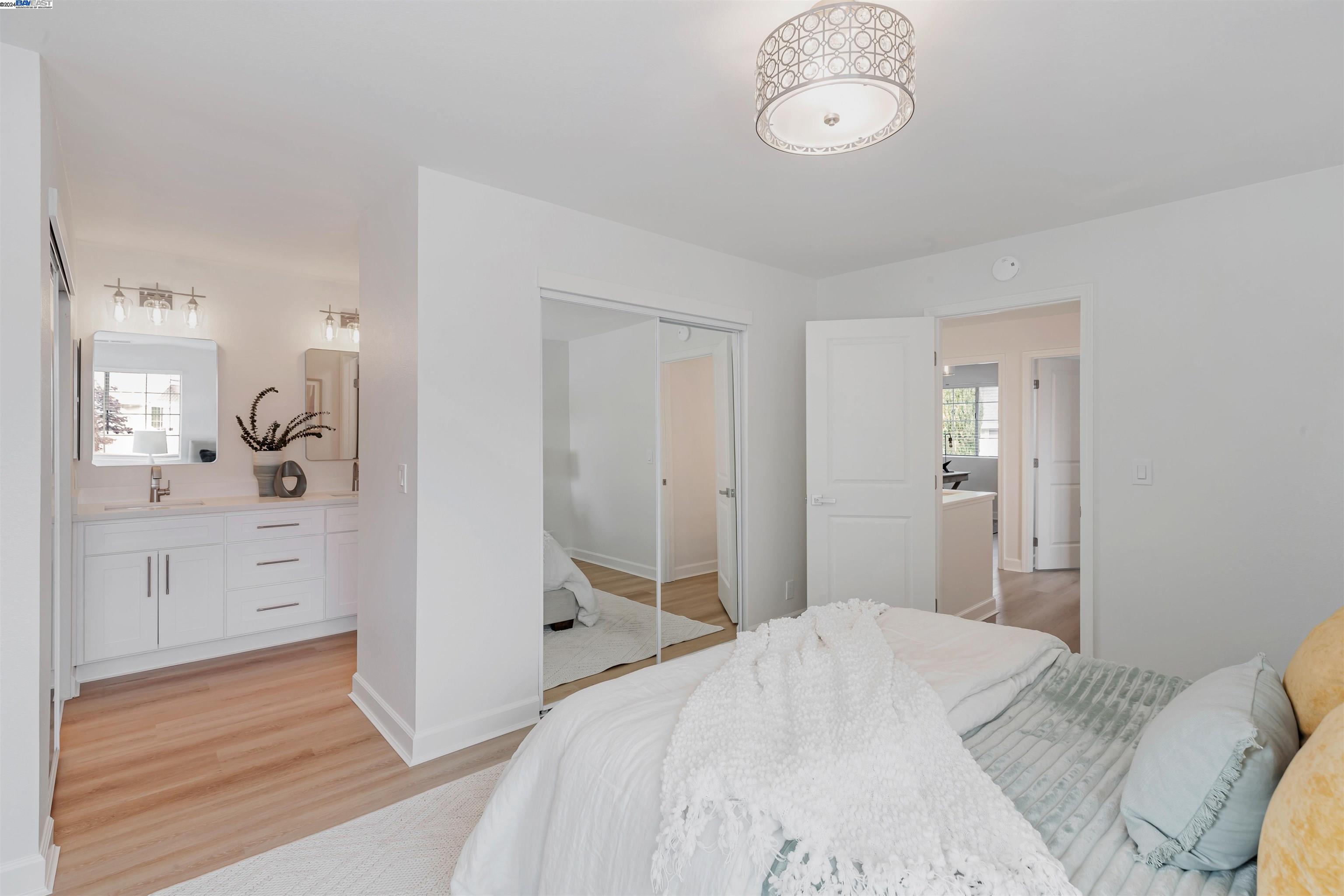 288 Mavis Dr