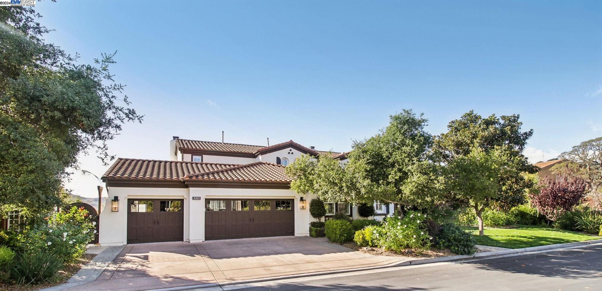 5315 Donald Ridge Ct