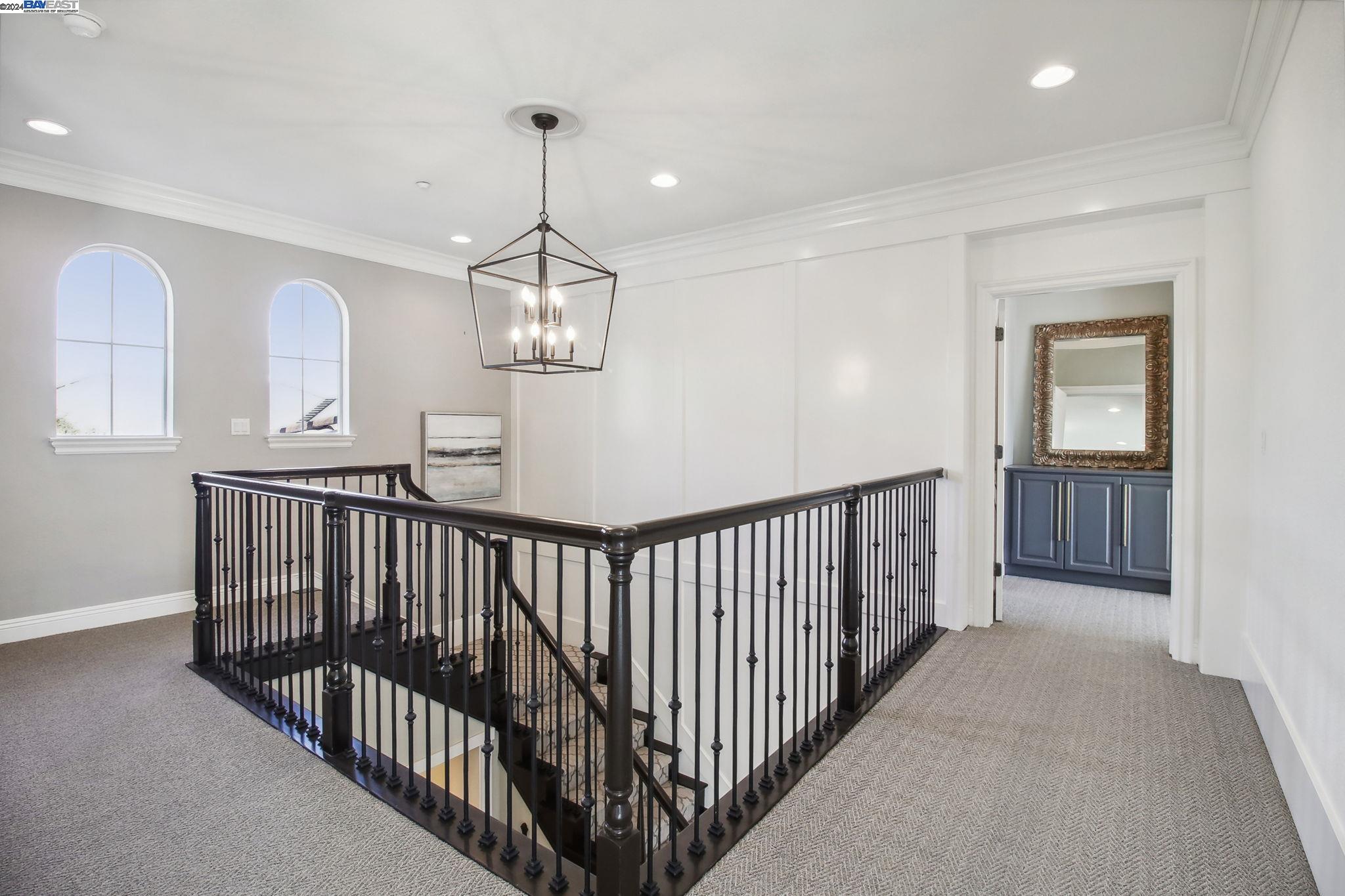 5315 Donald Ridge Ct