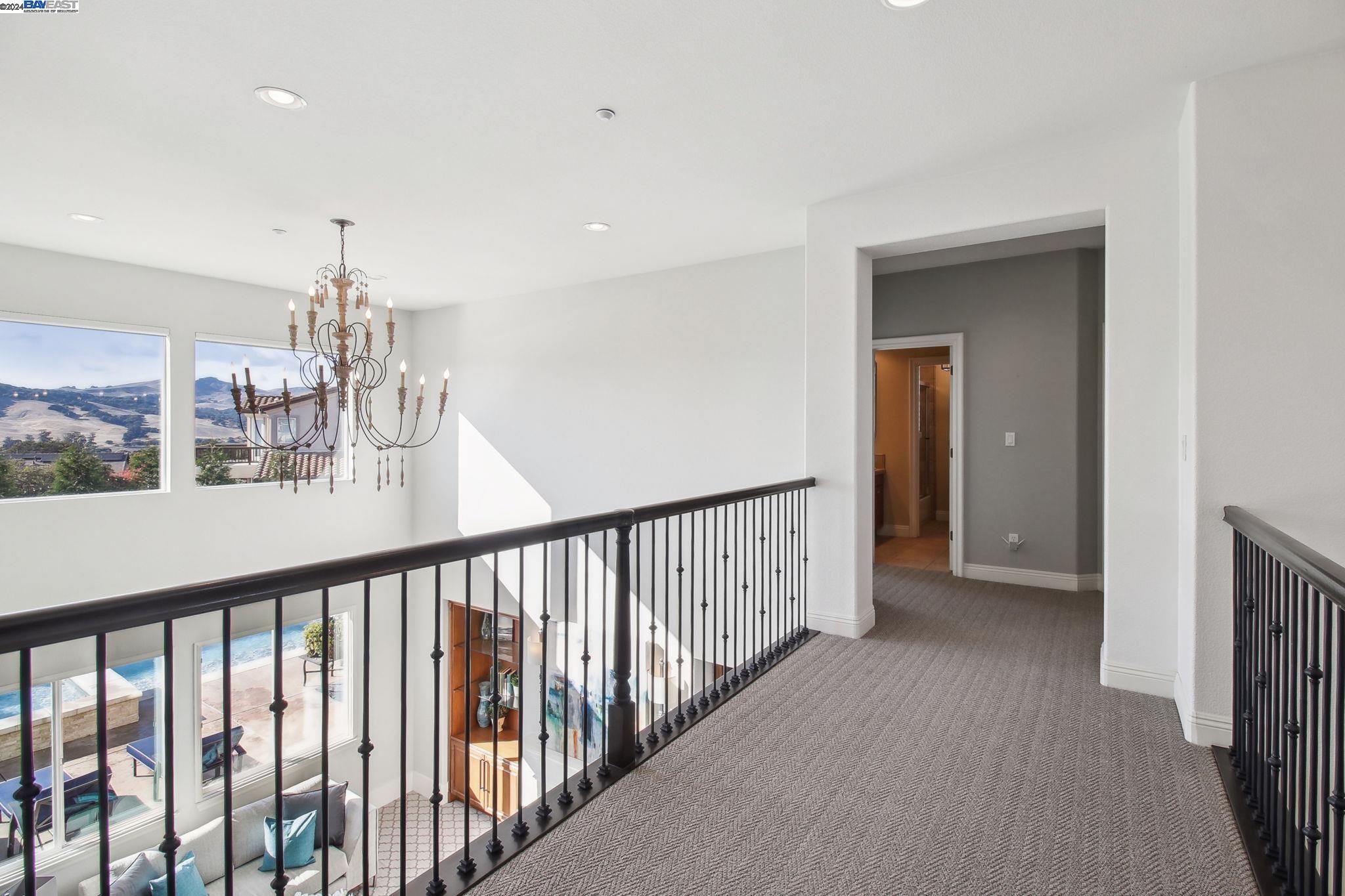 5315 Donald Ridge Ct