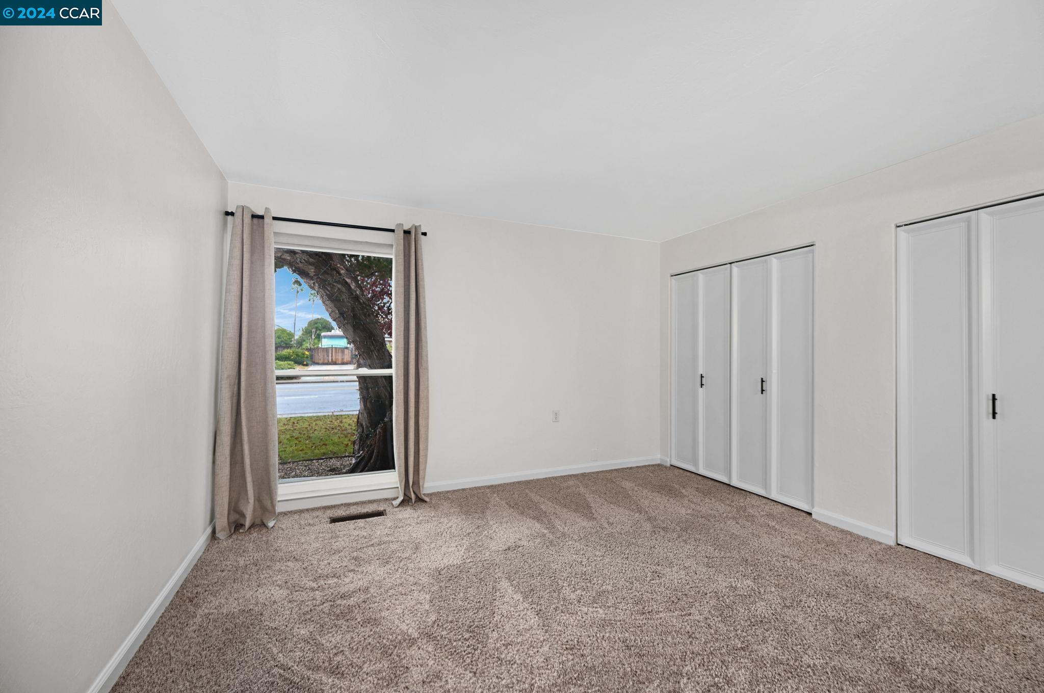 1518 Heather Ln