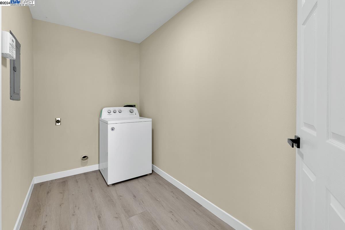 115 Matthew Ct