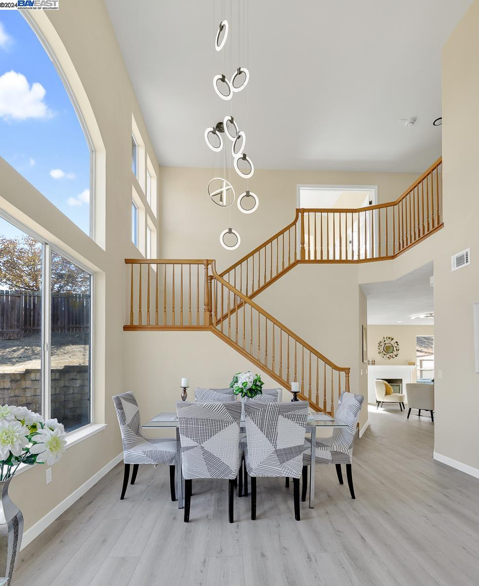115 Matthew Ct