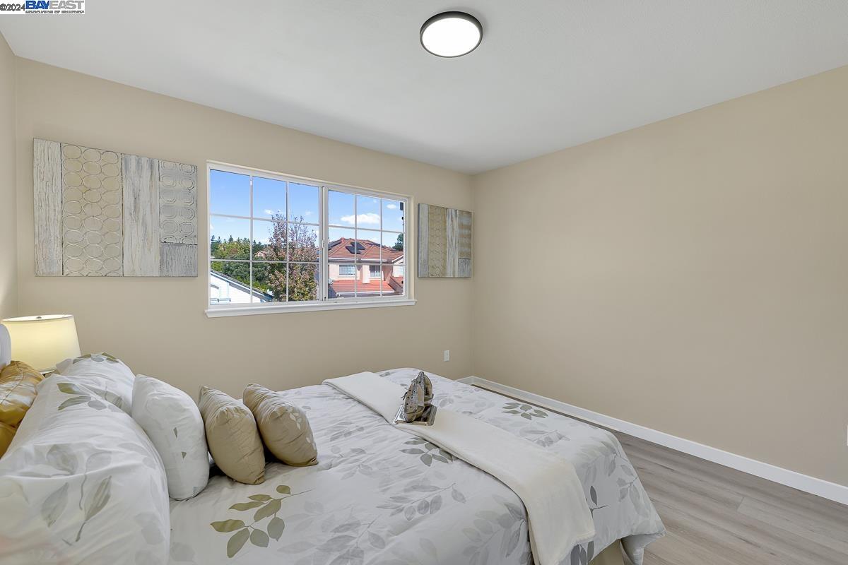 115 Matthew Ct