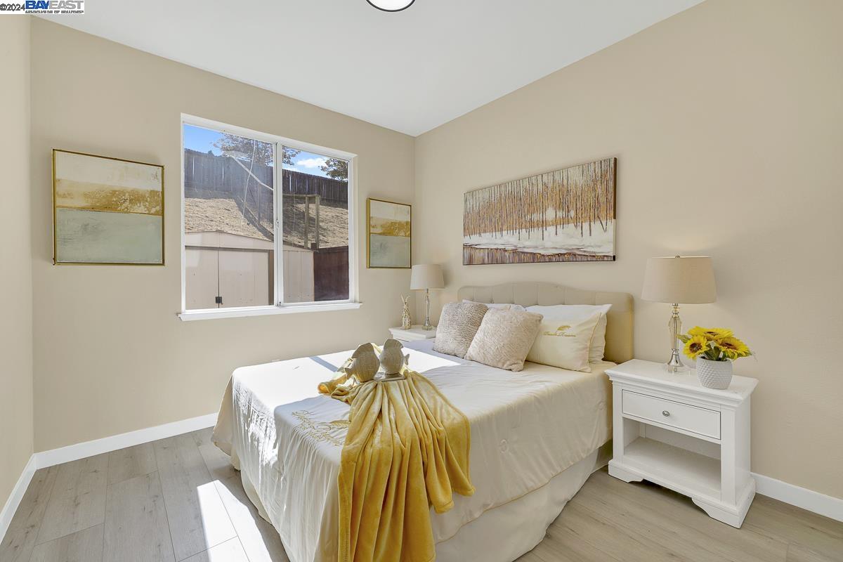 115 Matthew Ct