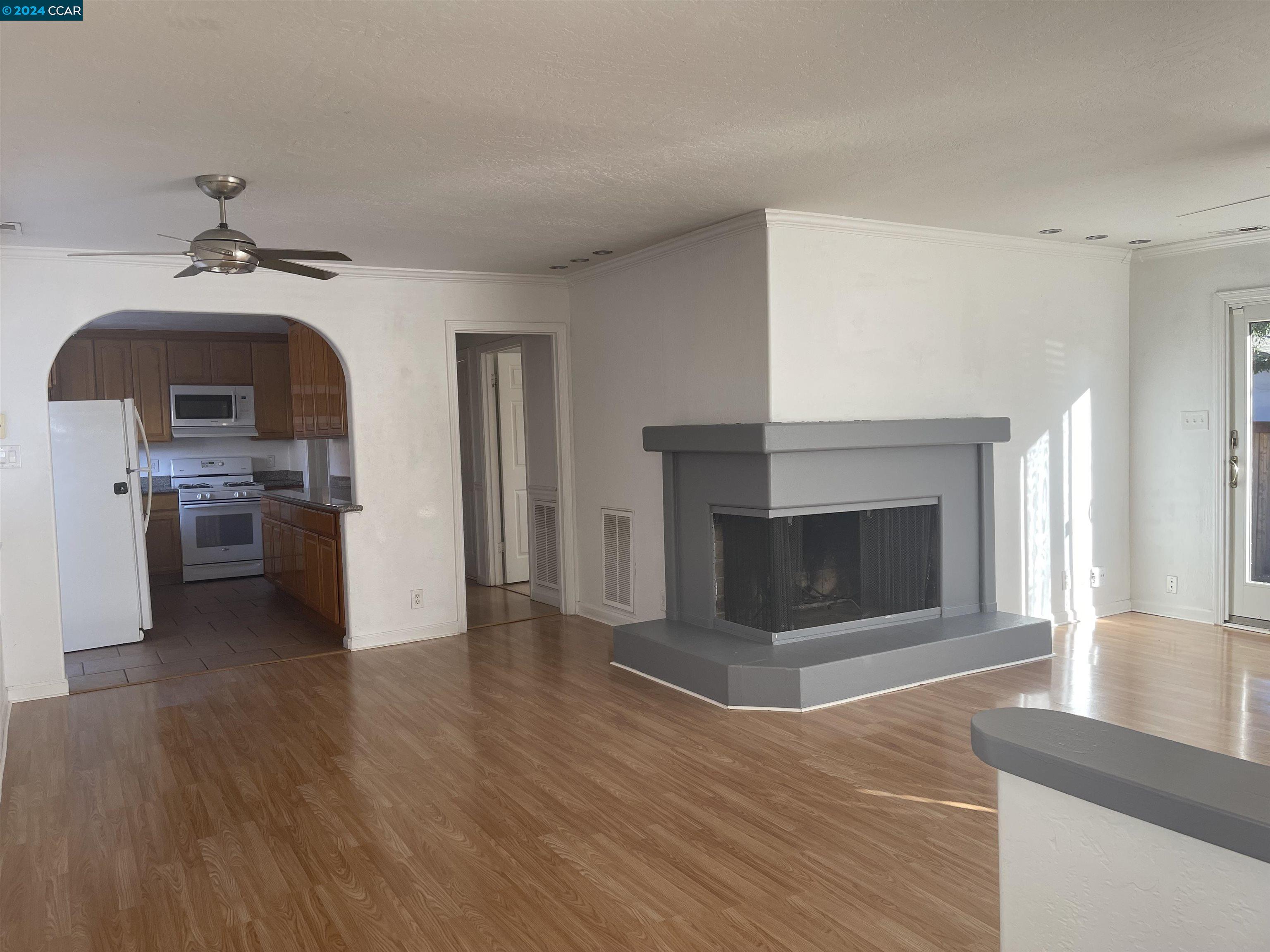 3110 Ida Dr