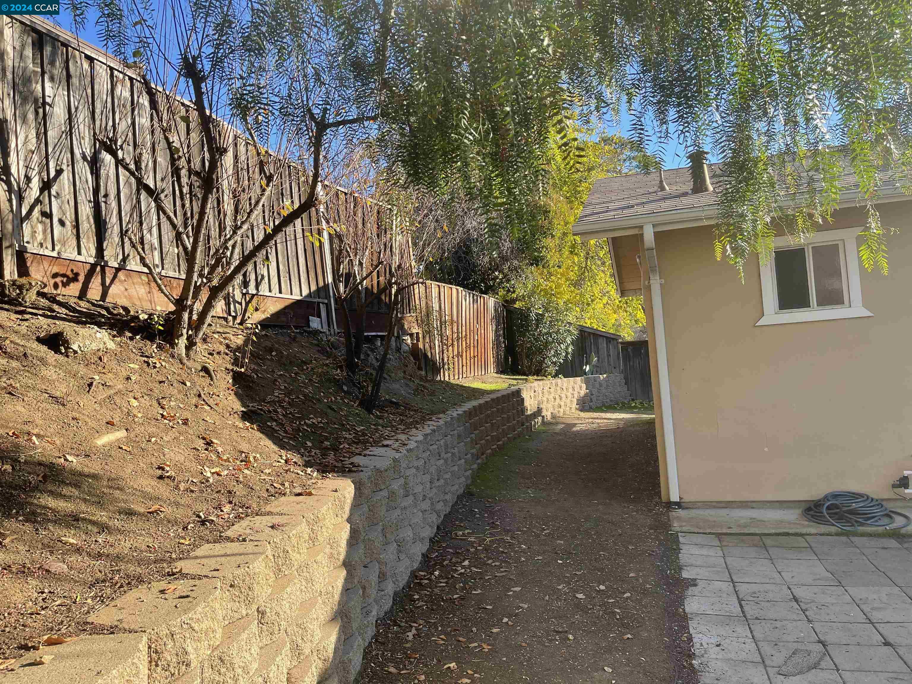 3110 Ida Dr