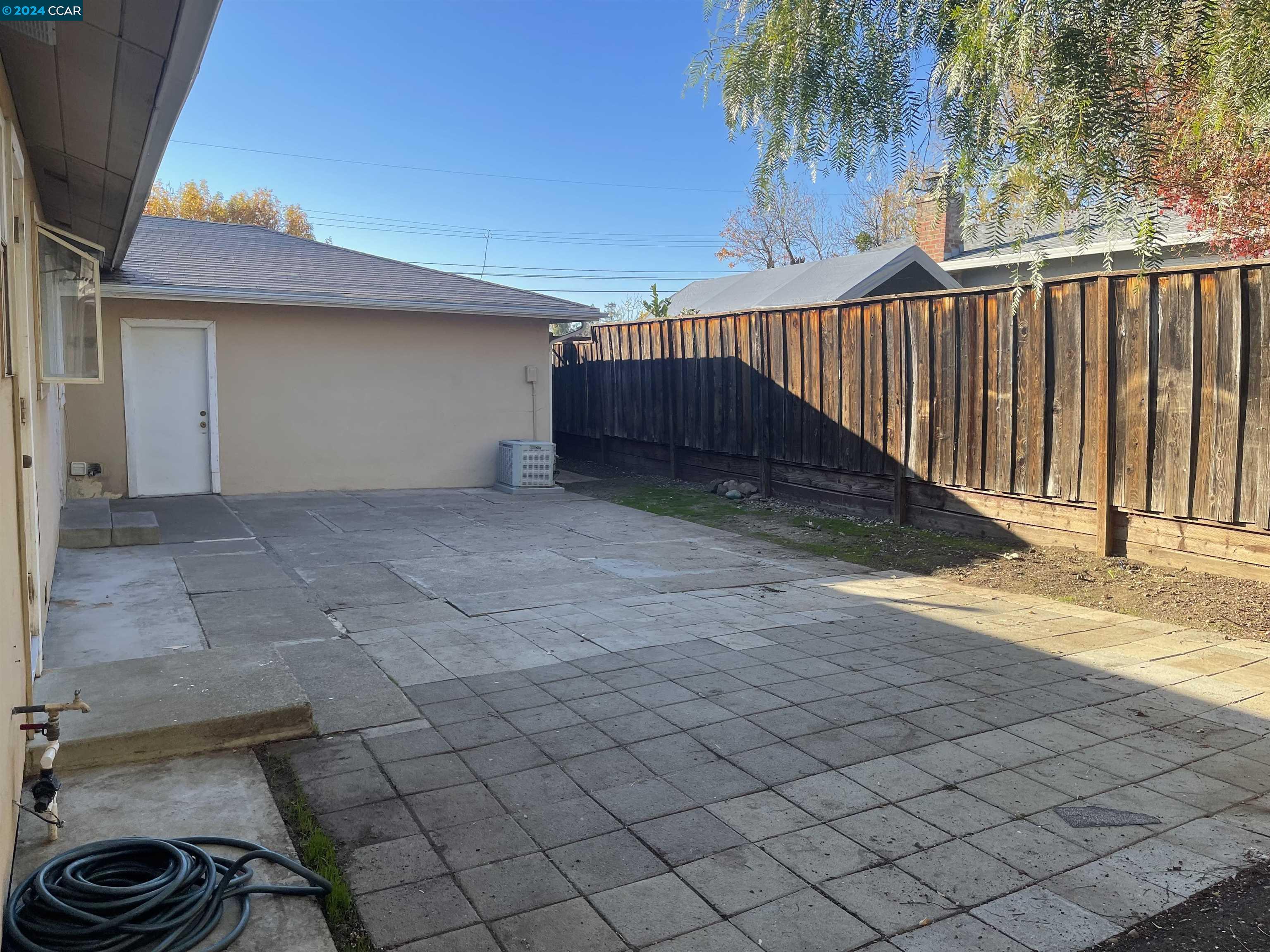 3110 Ida Dr