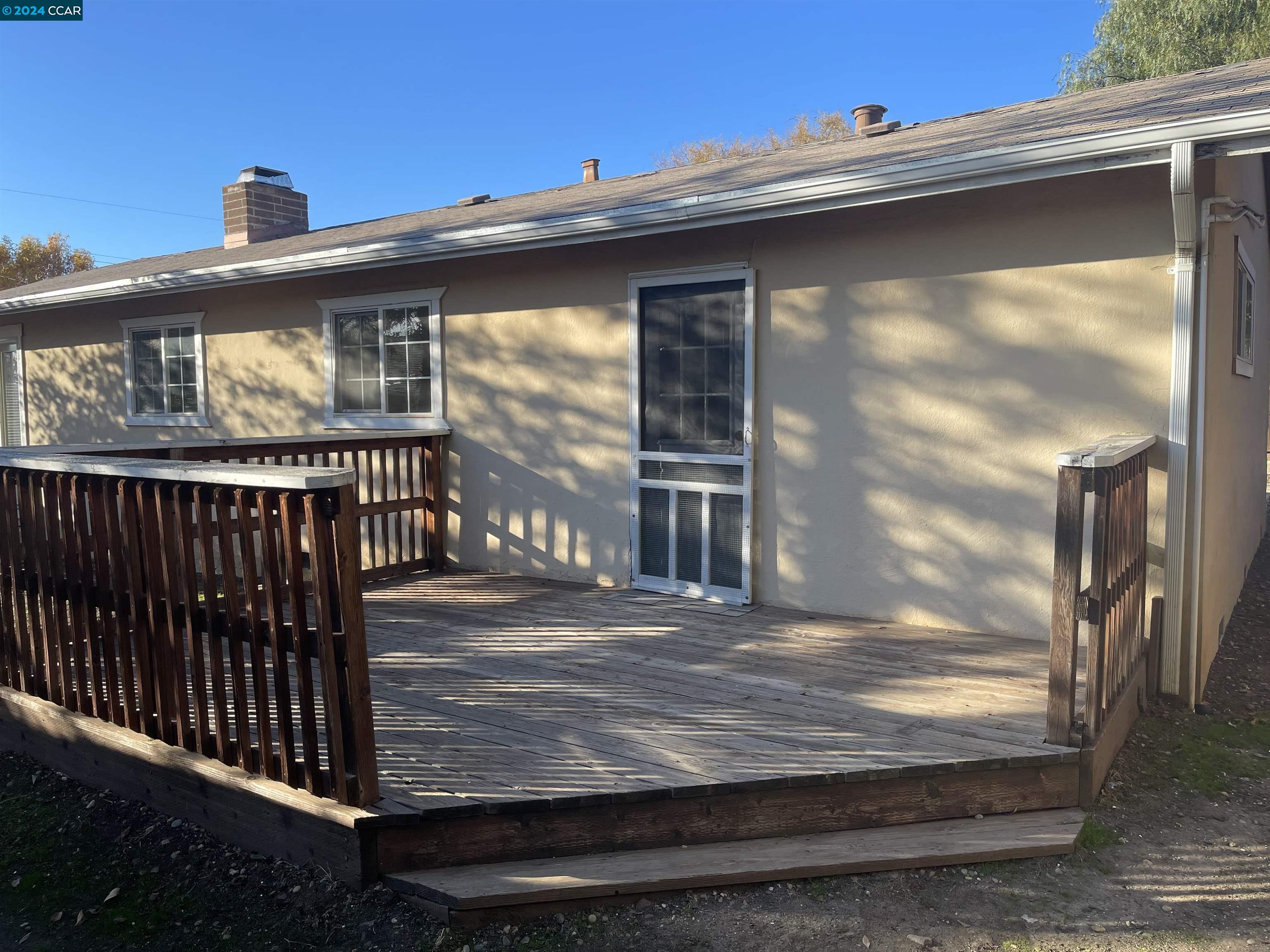 3110 Ida Dr
