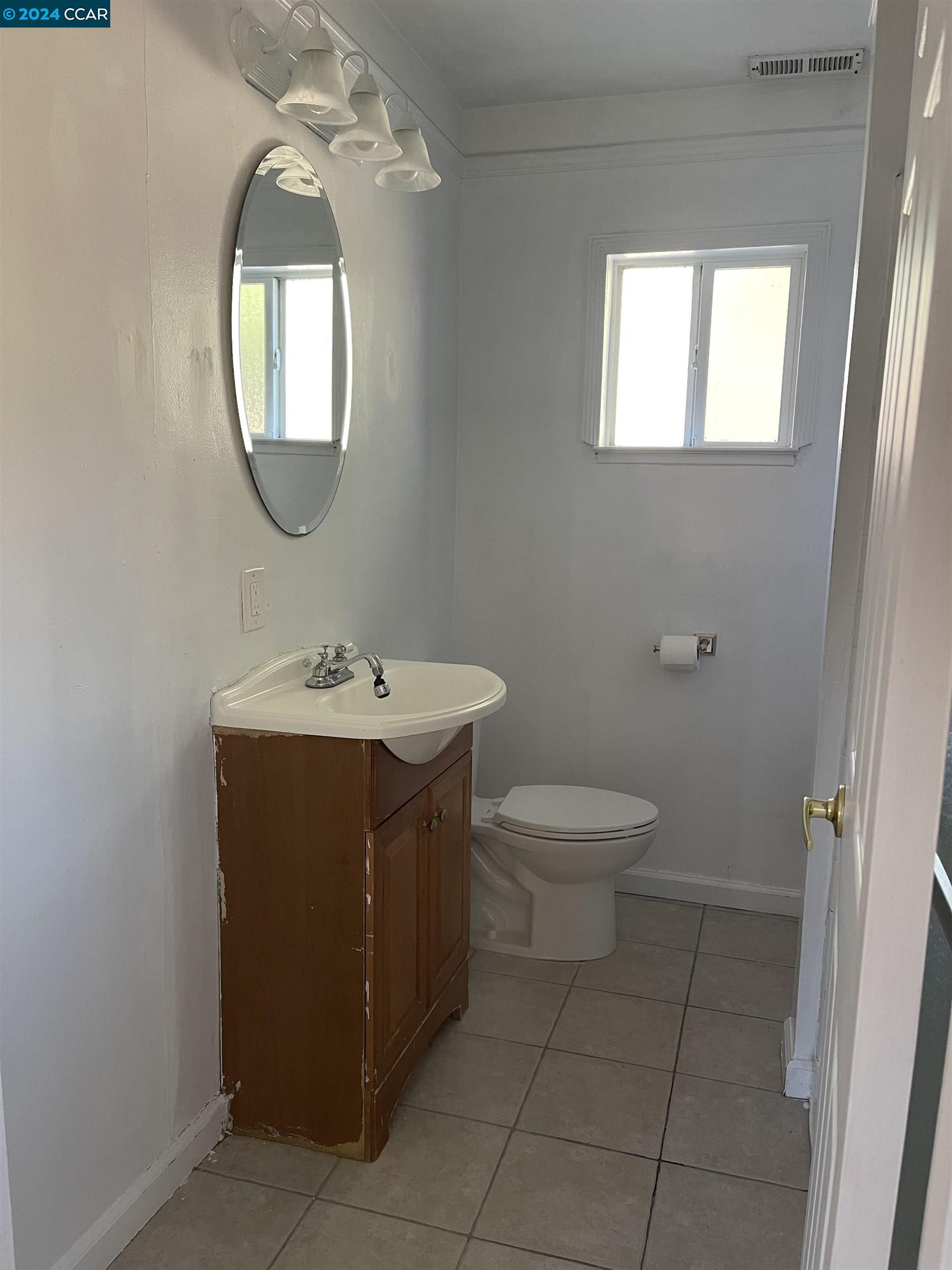 3110 Ida Dr